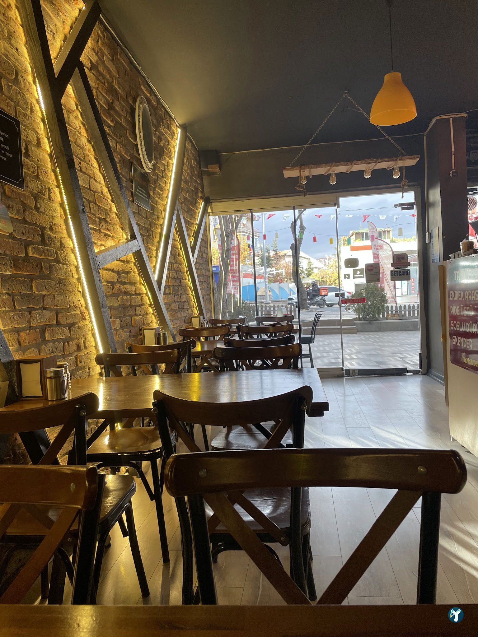 Yanar Döner'Is