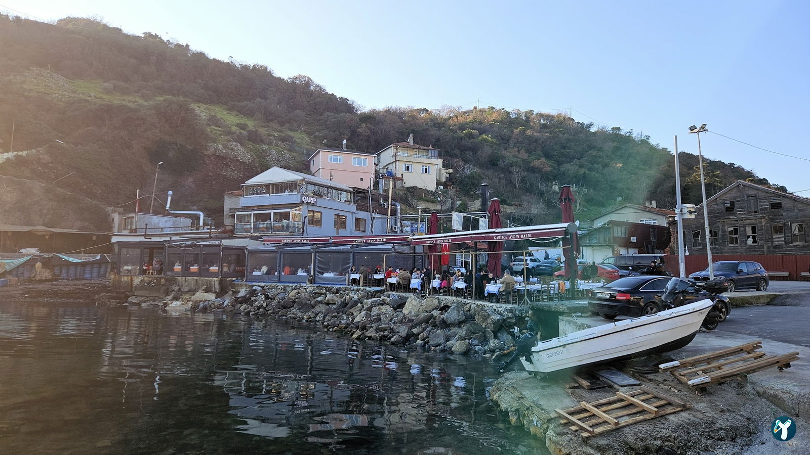 Qarip Restaurant