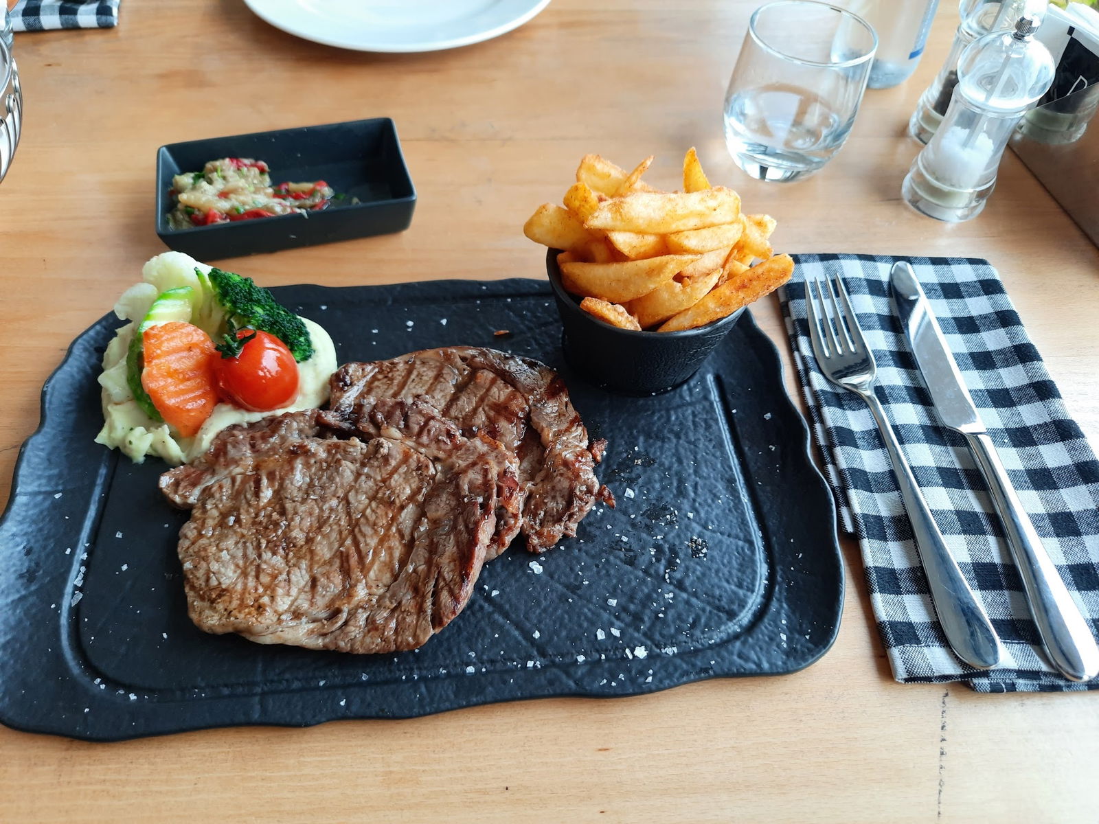 Roof | 14 By Di̇van