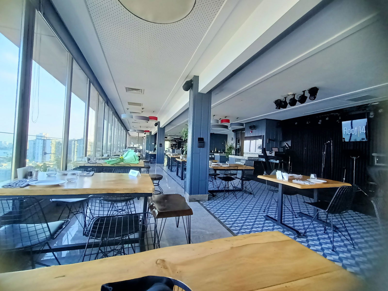 Roof | 14 By Di̇van