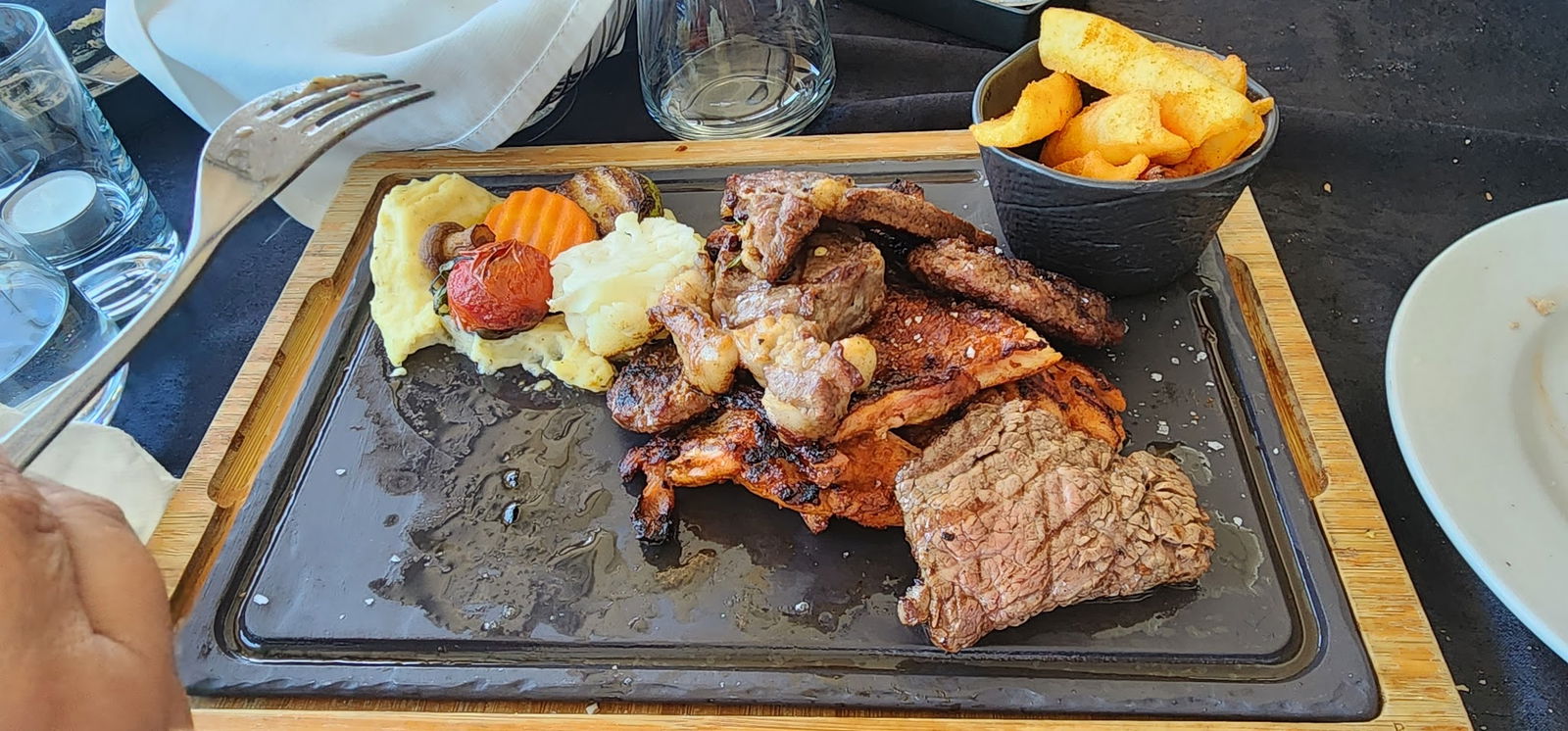 Roof | 14 By Di̇van