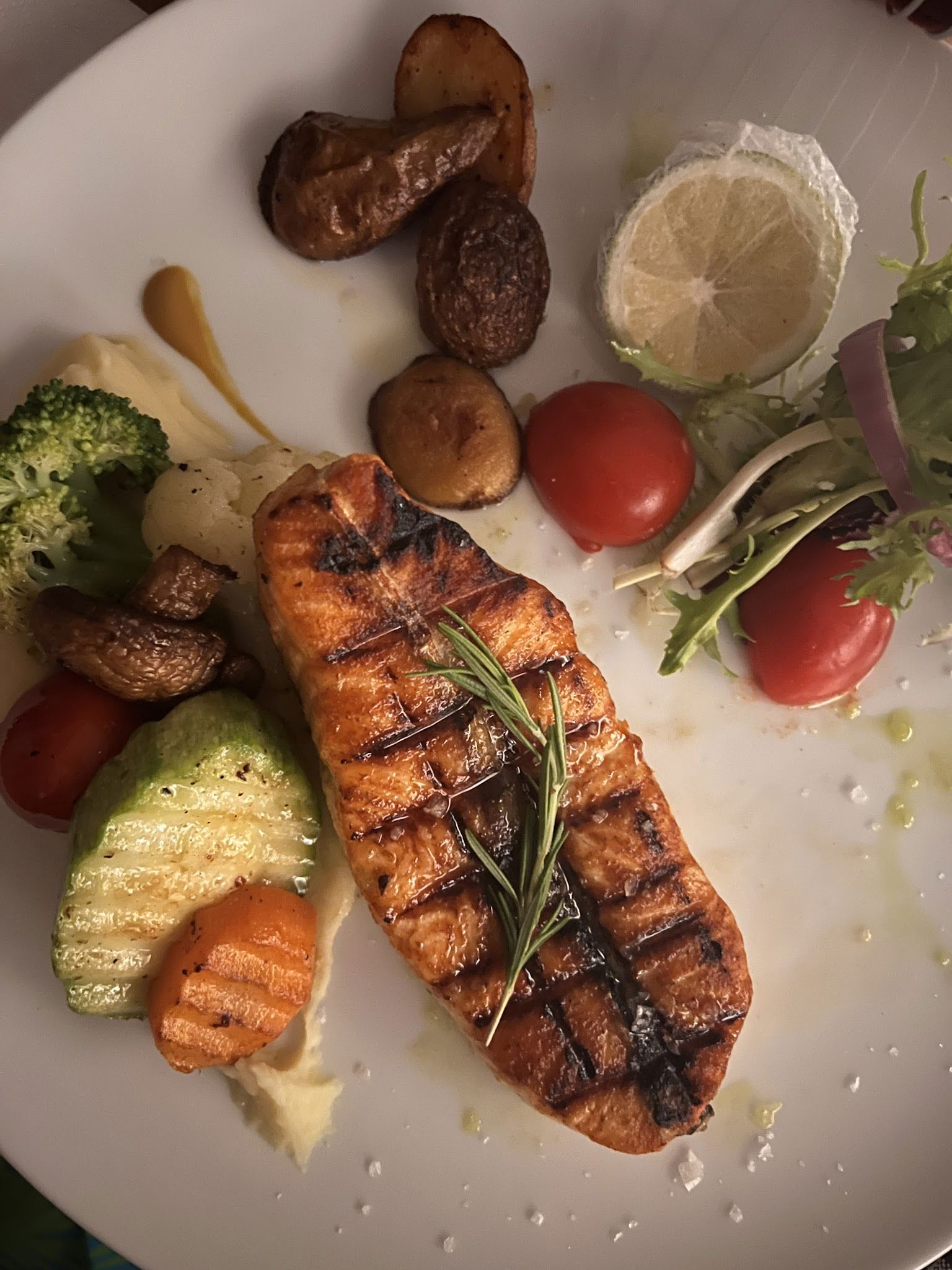 Roof | 14 By Di̇van