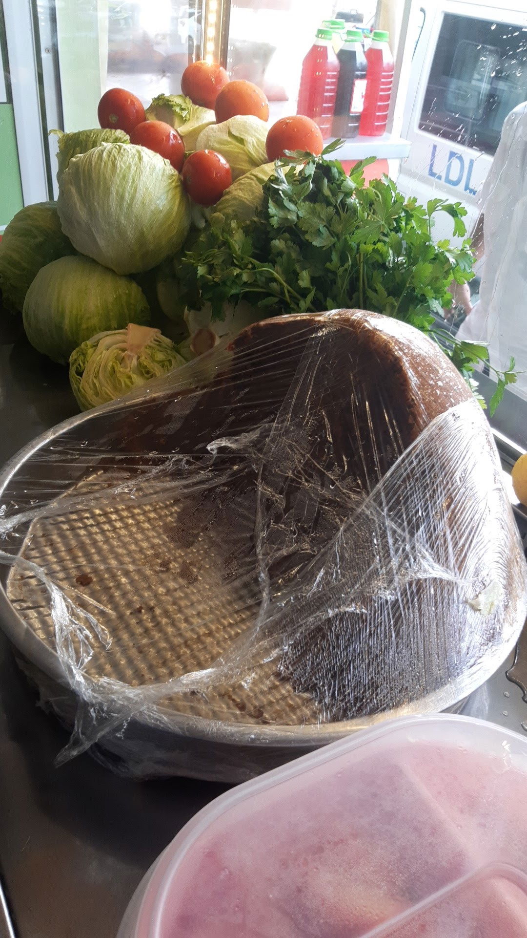 Oses Çiğköfte Kartal Adnankahveci Cadesi