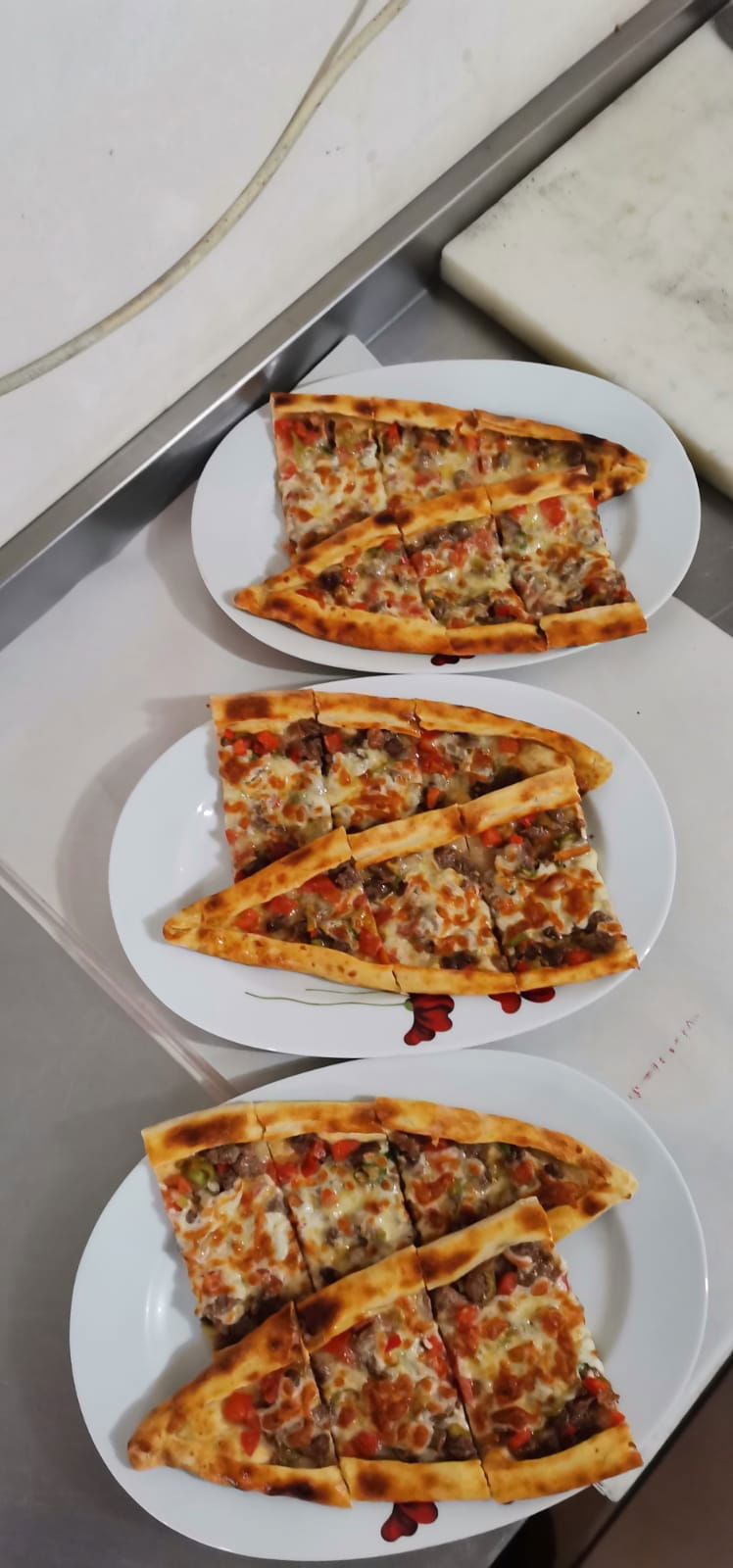 Urfalı Lezzet Pide Ve Lahmacun