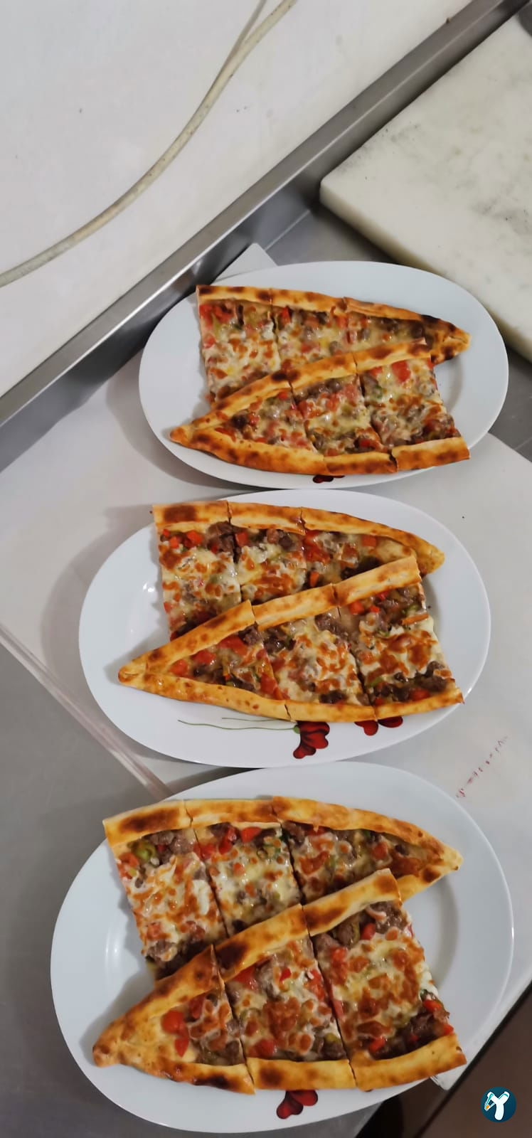 Urfalı Lezzet Pide Ve Lahmacun