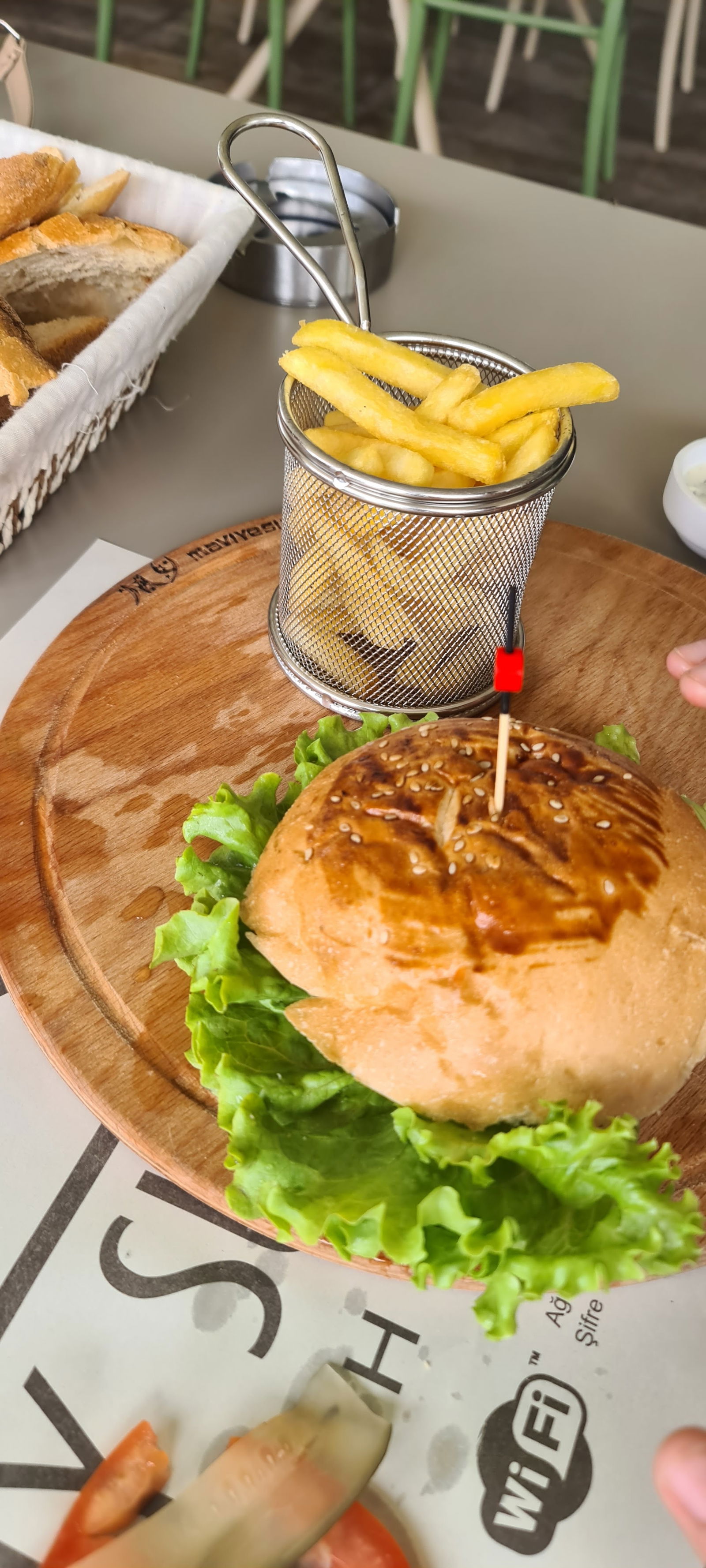 Mavi Yeşil Restaurant