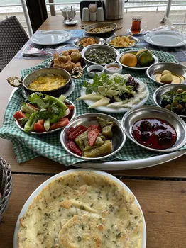 Mavi Yeşil Restaurant resimleri