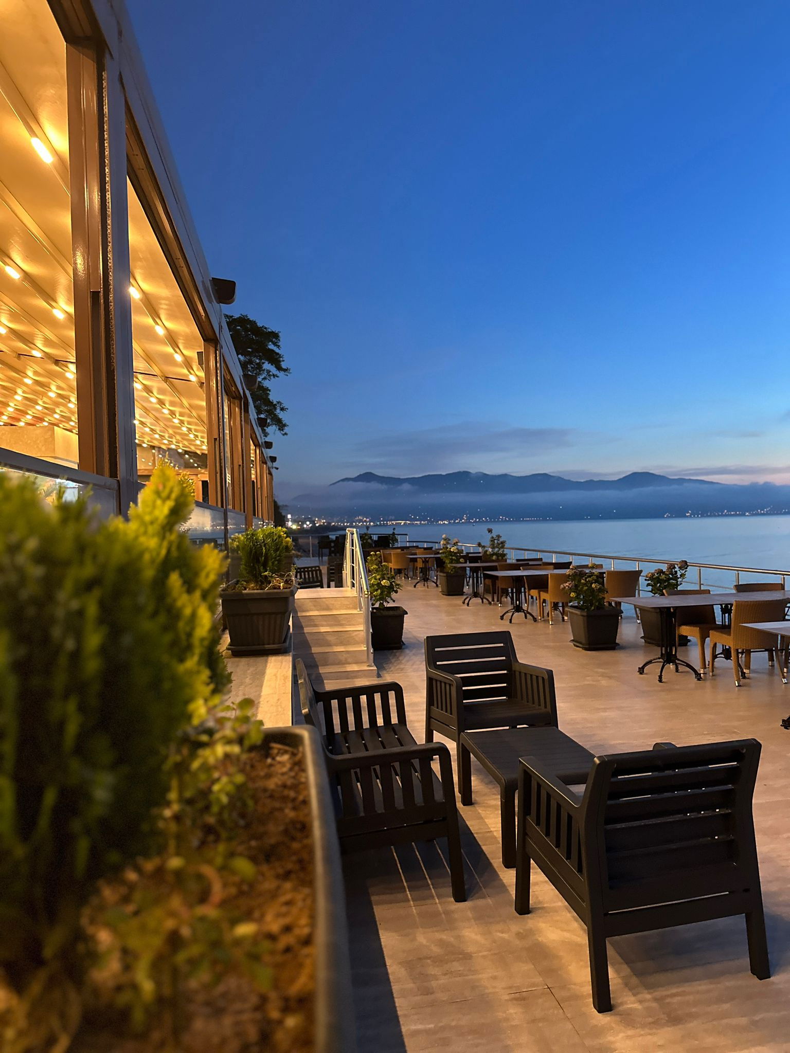 Mavi Yeşil Restaurant