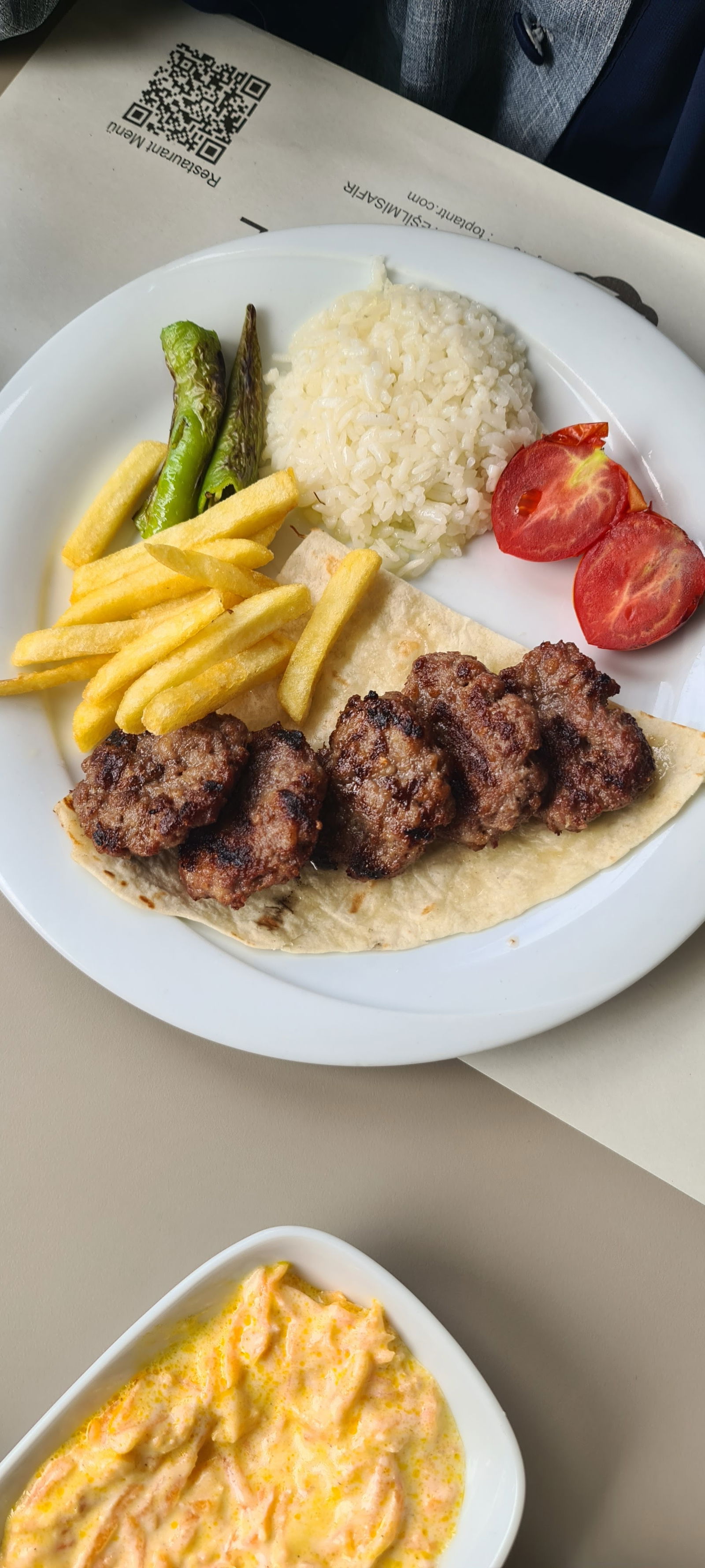 Mavi Yeşil Restaurant