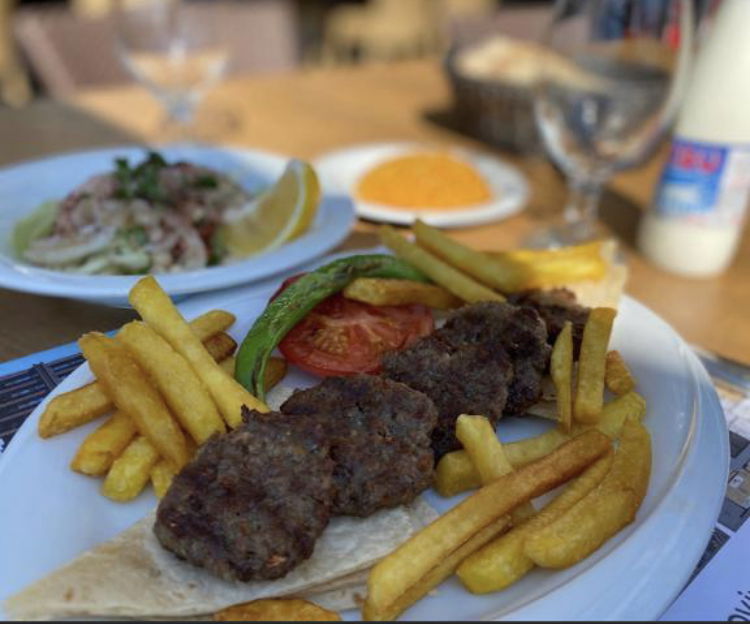 Mavi Yeşil Restaurant