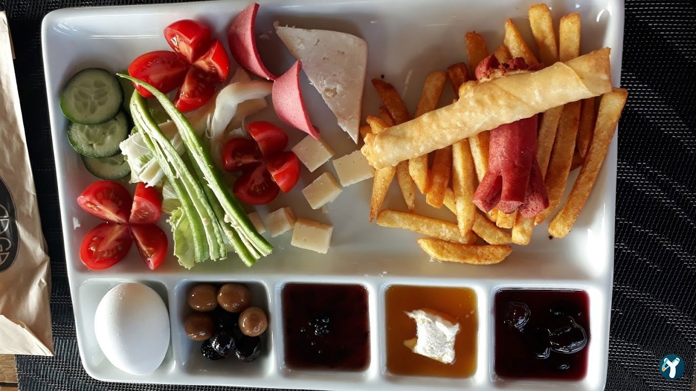 Alarga Bistro