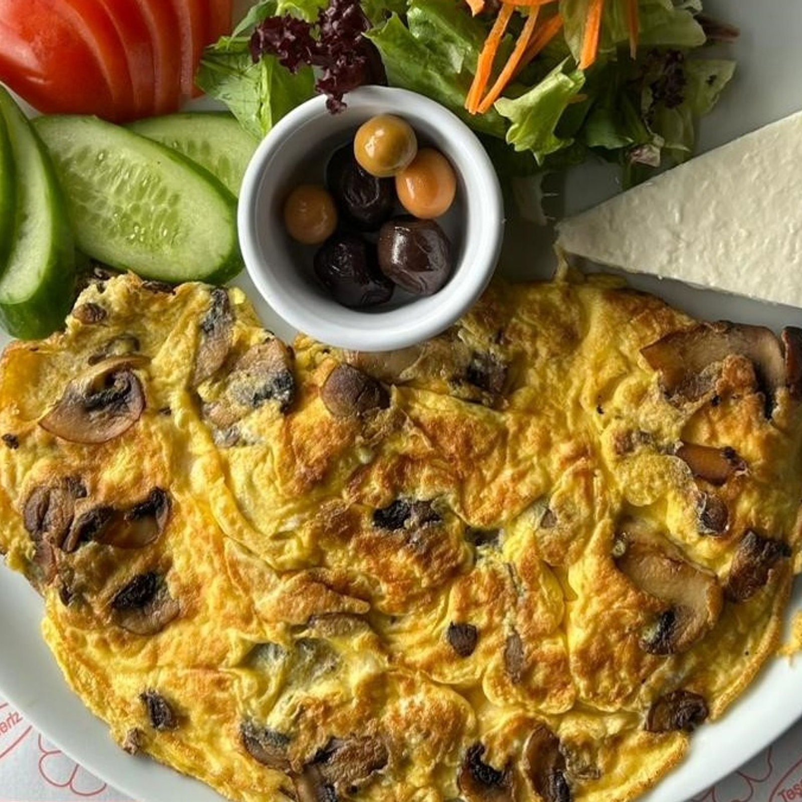 MANTARLI OMLET KAHVALTI