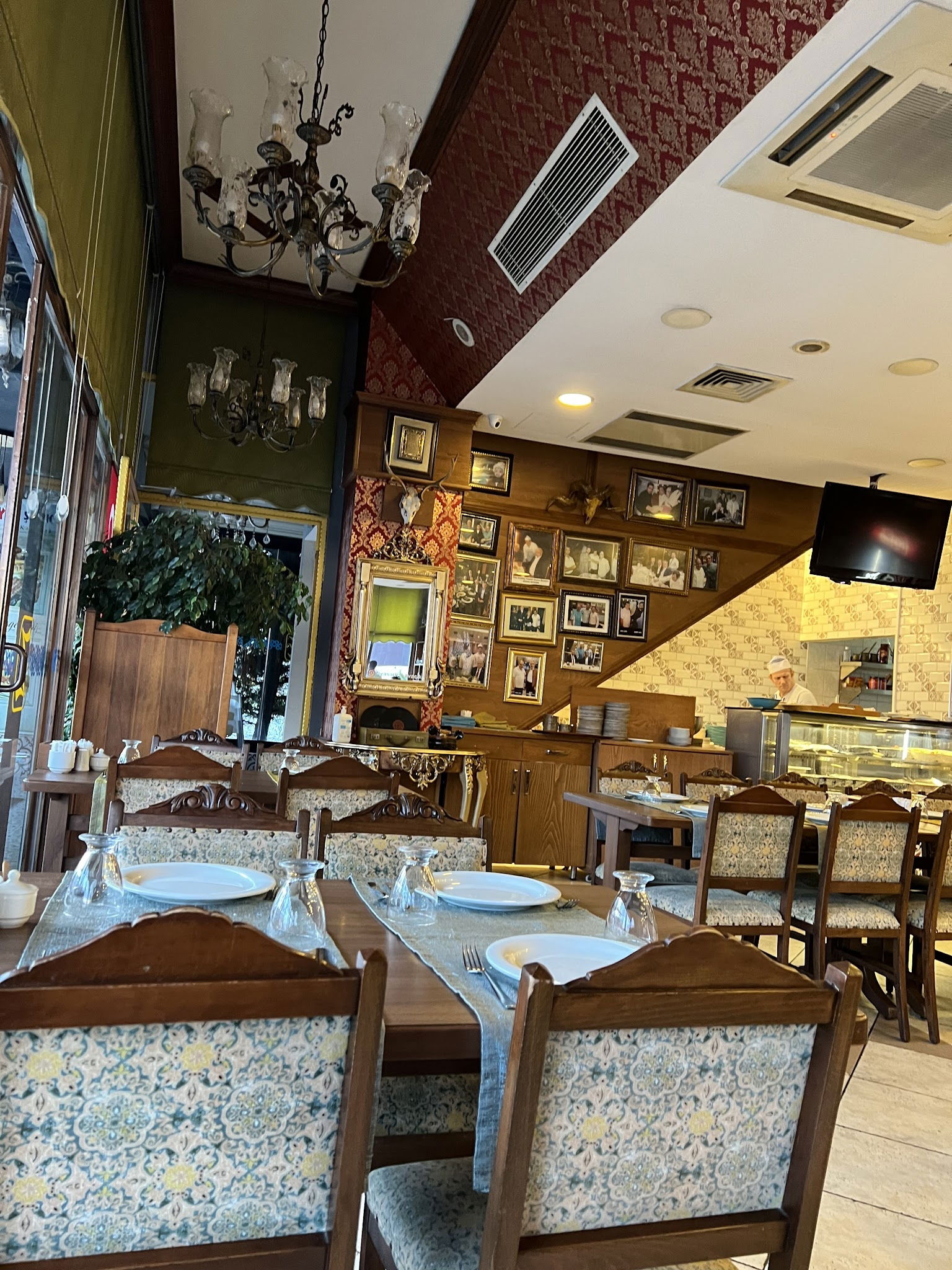 Zi̇ya Şark Sofrası Kavacık Şb