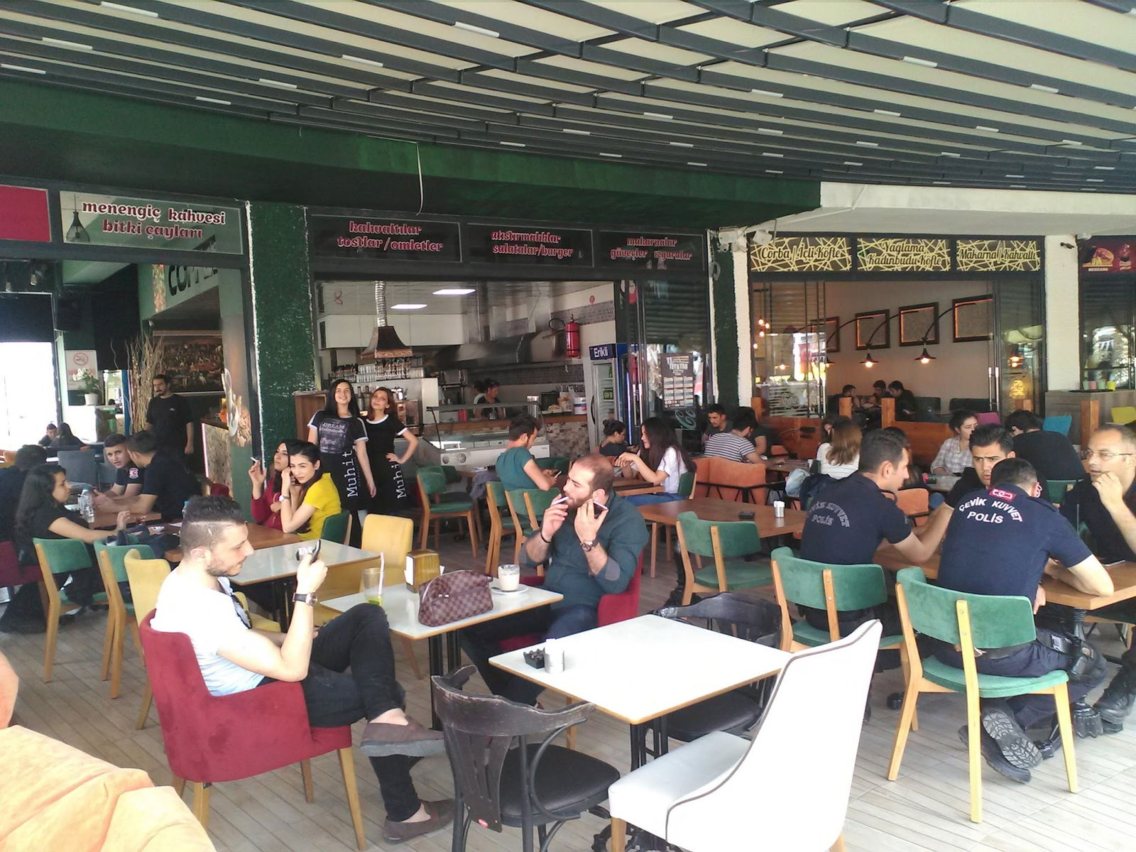 Muhit Cafe Üniversite