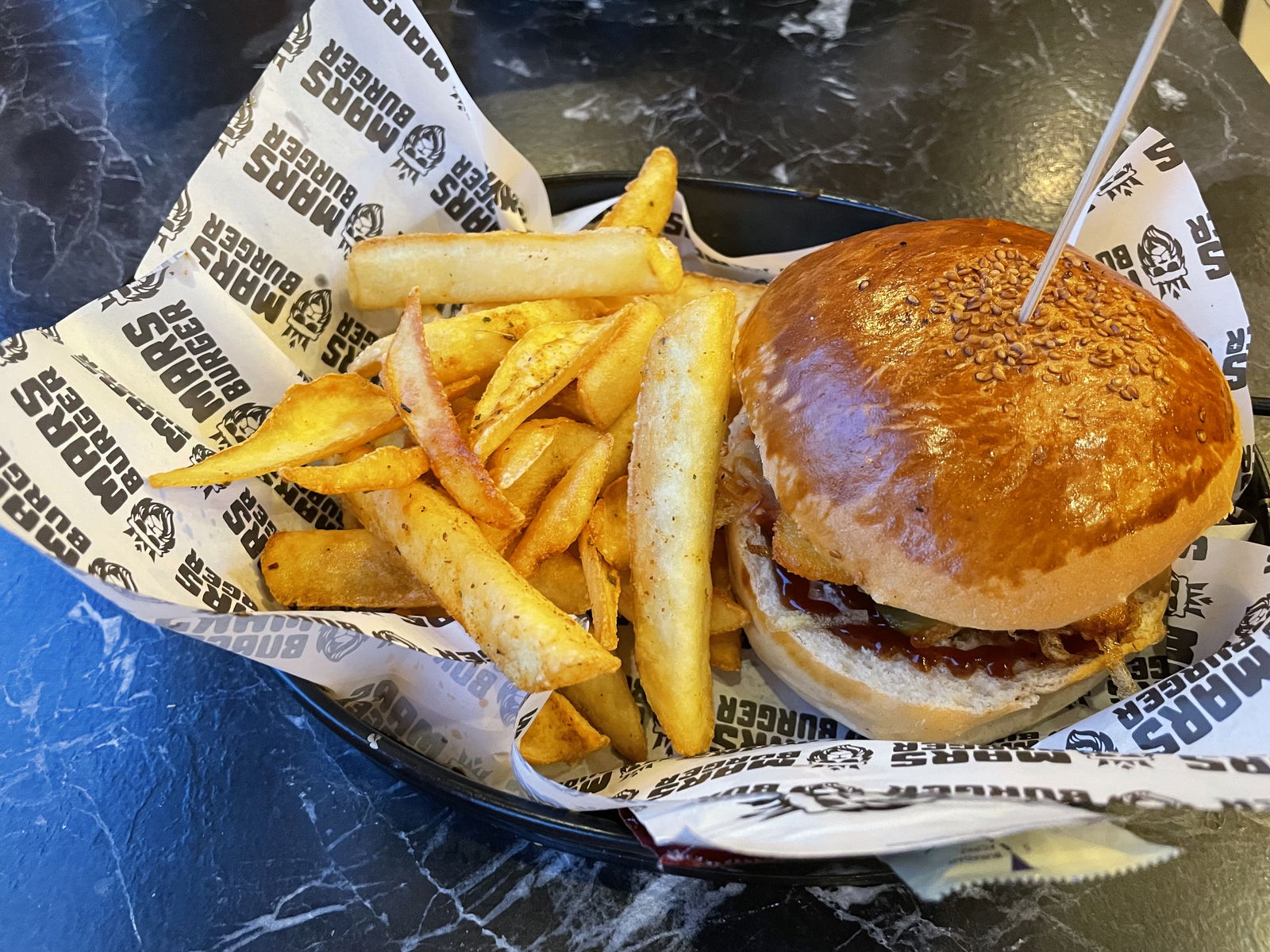 Mars Burger & Makarna