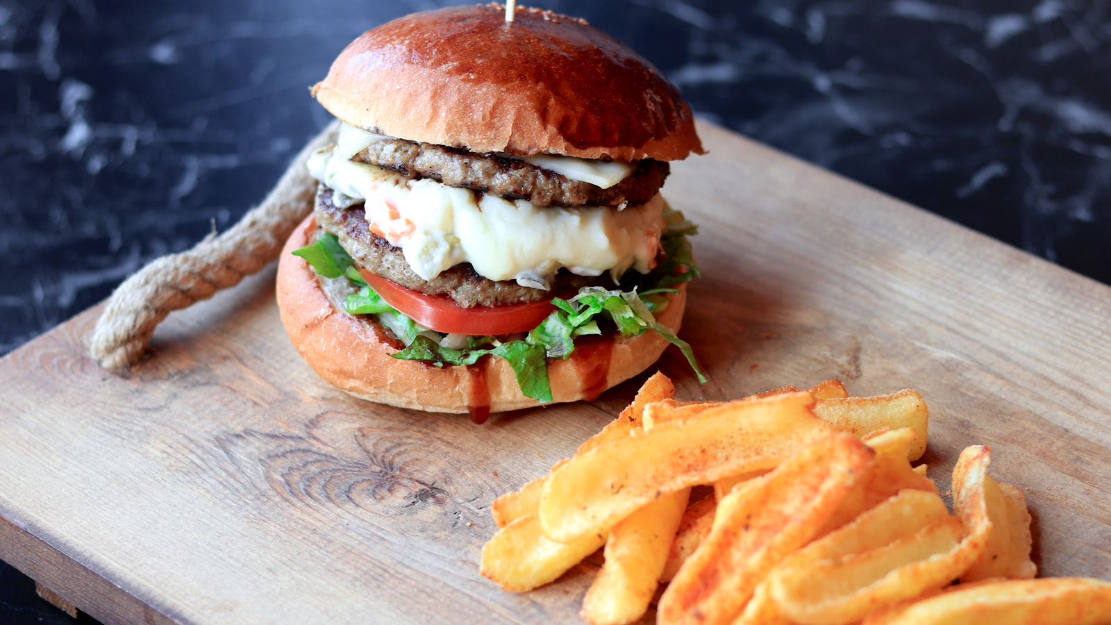 Mars Burger & Makarna