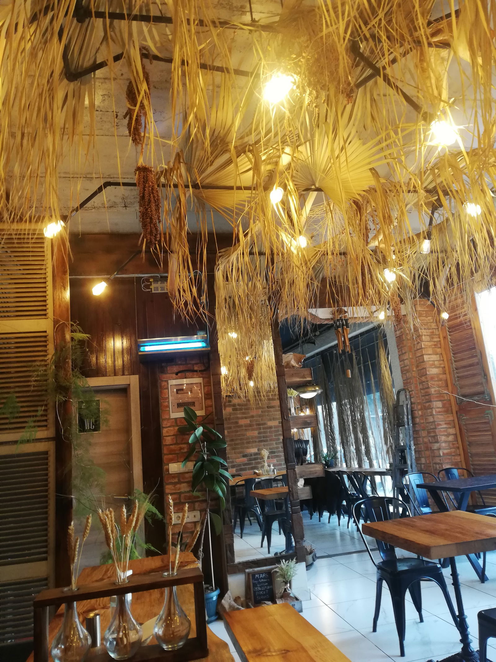 Mars Burger & Makarna