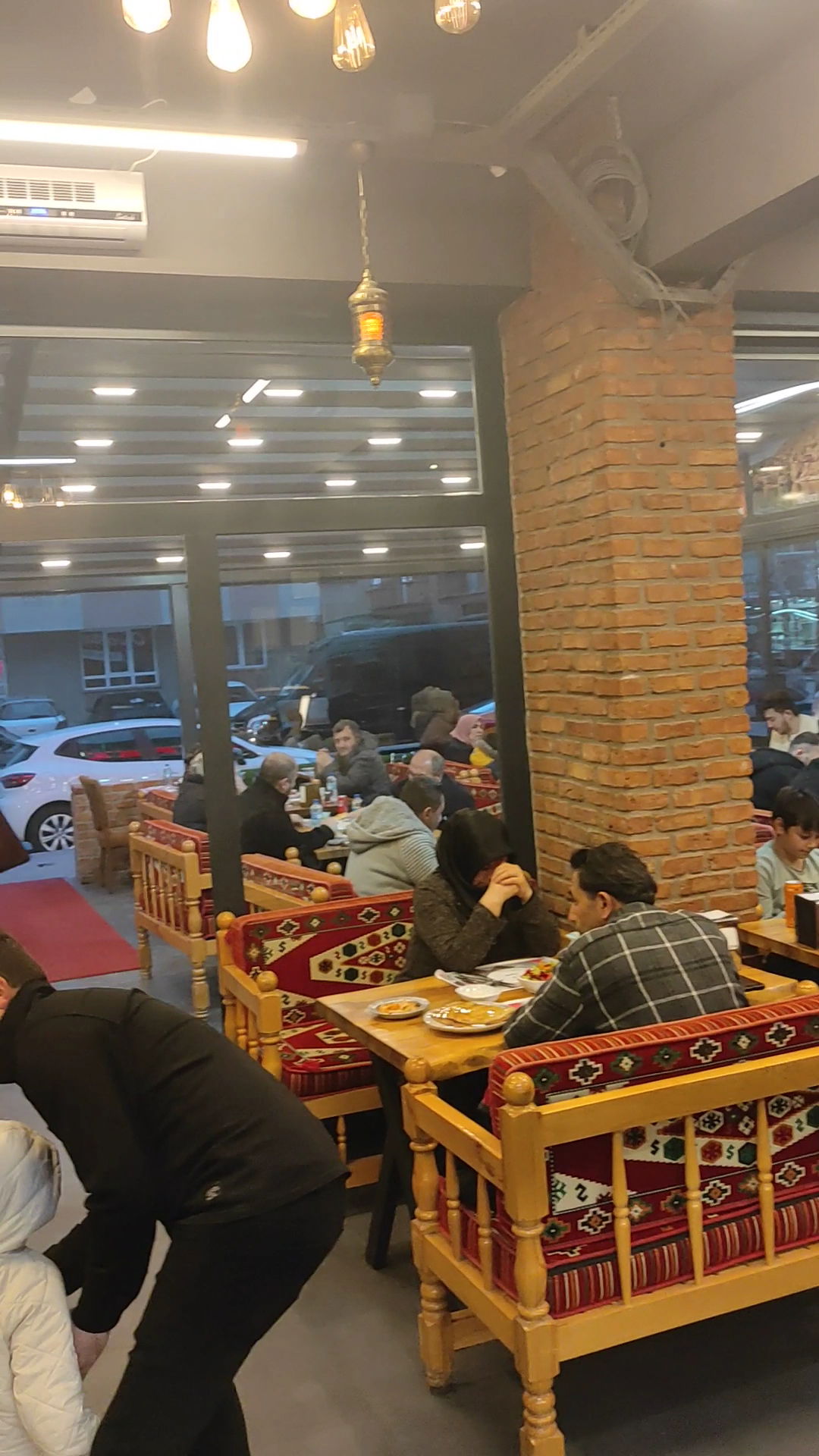 Adnan Usta Urfali Kebapci