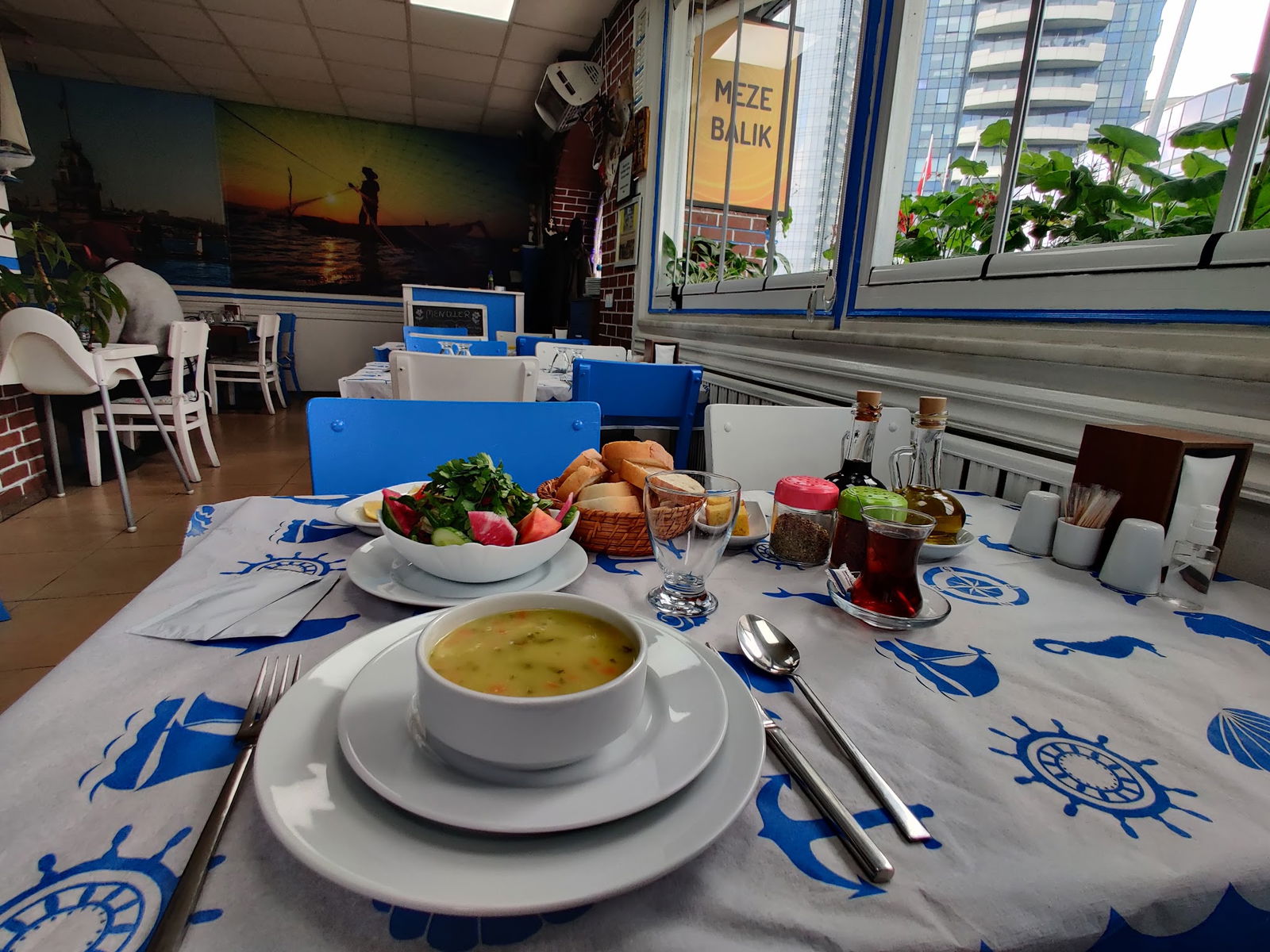 Bi̇zi̇m Balikçi Restaurant