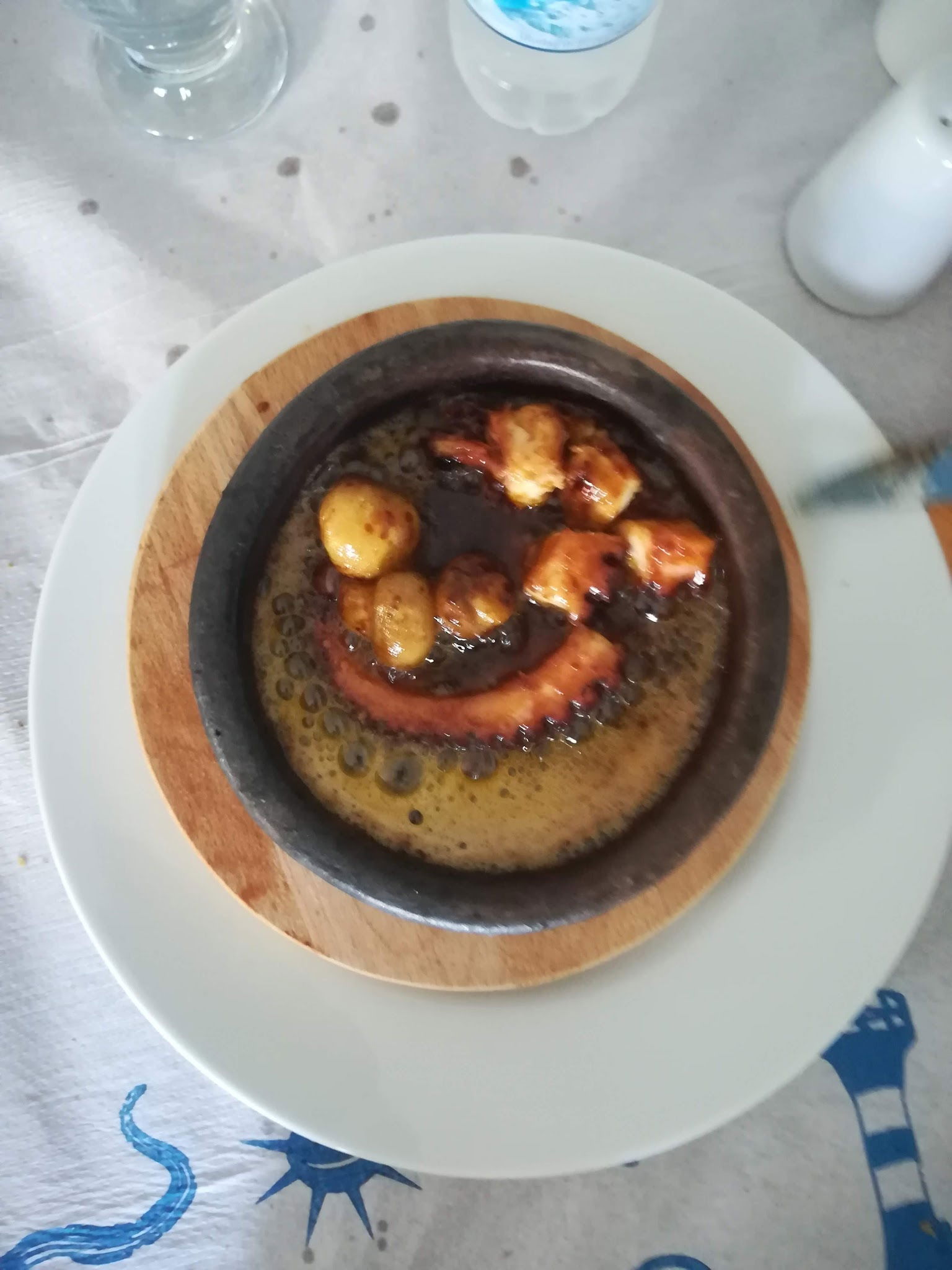 Bi̇zi̇m Balikçi Restaurant