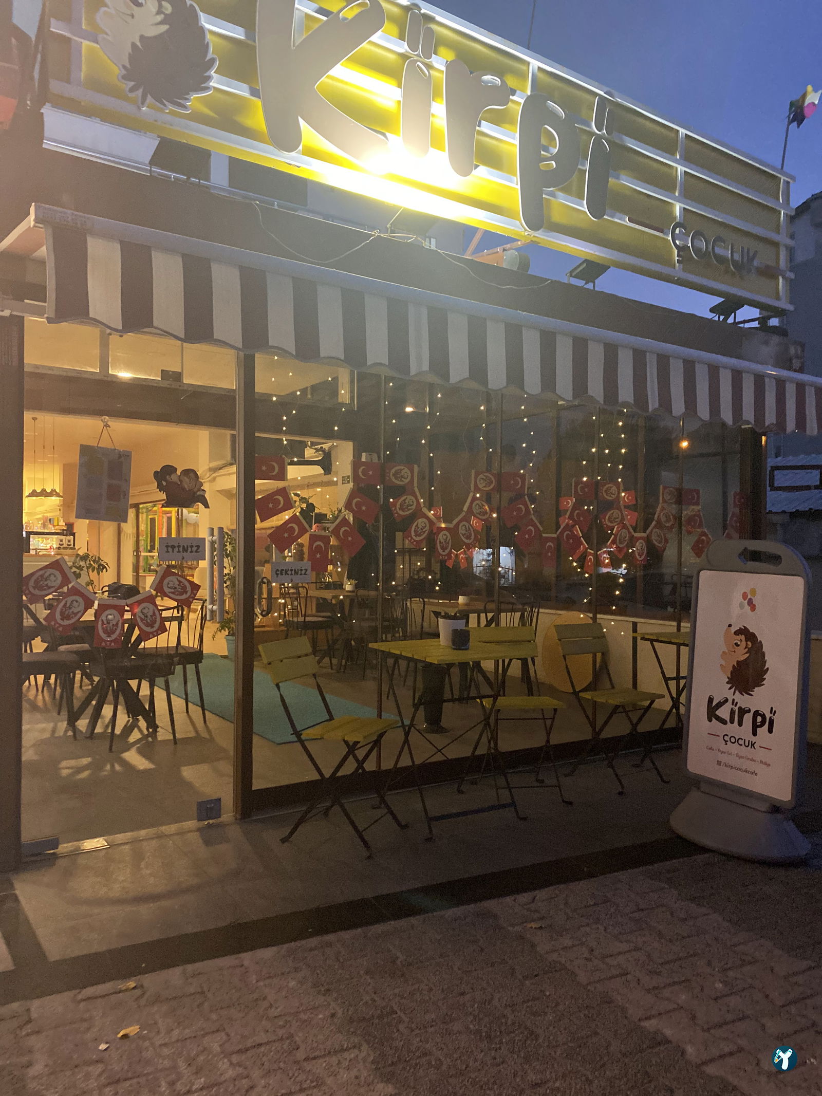 Kirpi Cafe