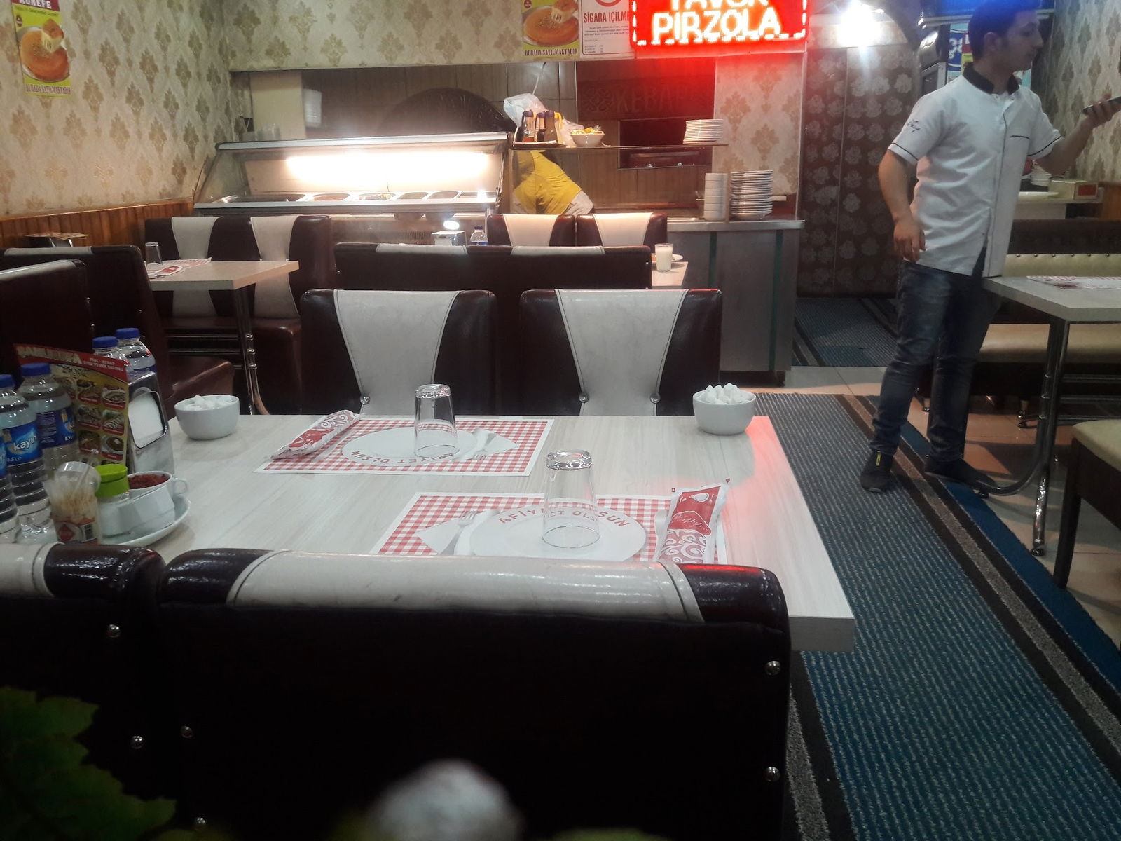 Şanlıurfa Pide Kebap Sulu Yemek Salonu