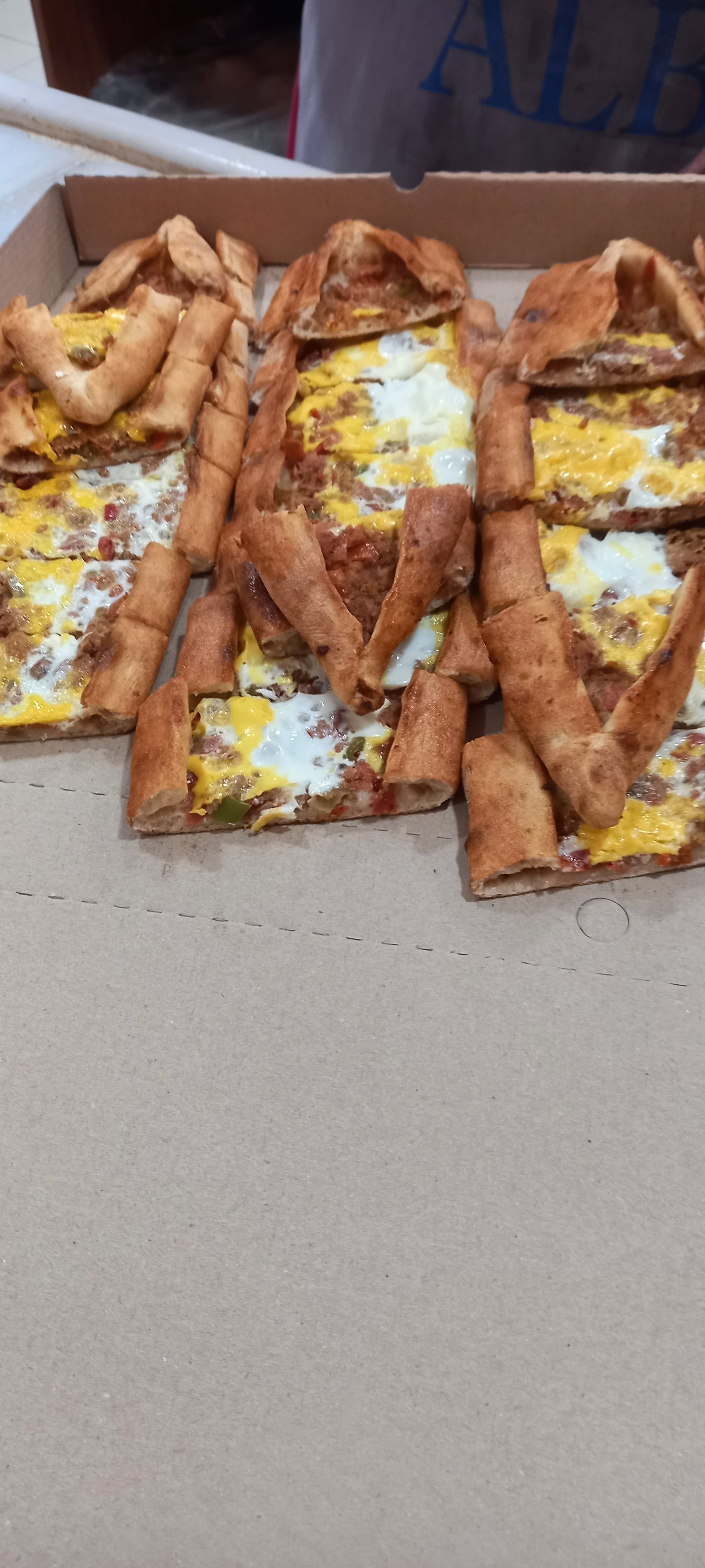 YEŞİLPINAR KARADENİZ PİDE KEBAP LAHMACUN