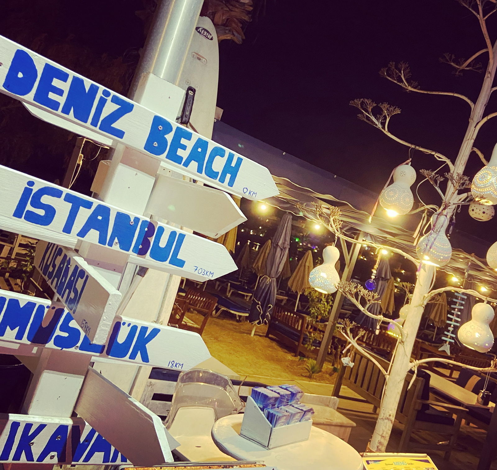 Deniz Beach Restaurant & Bar