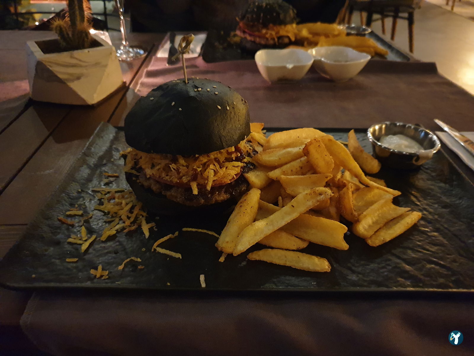 Lui Beach & Lounge