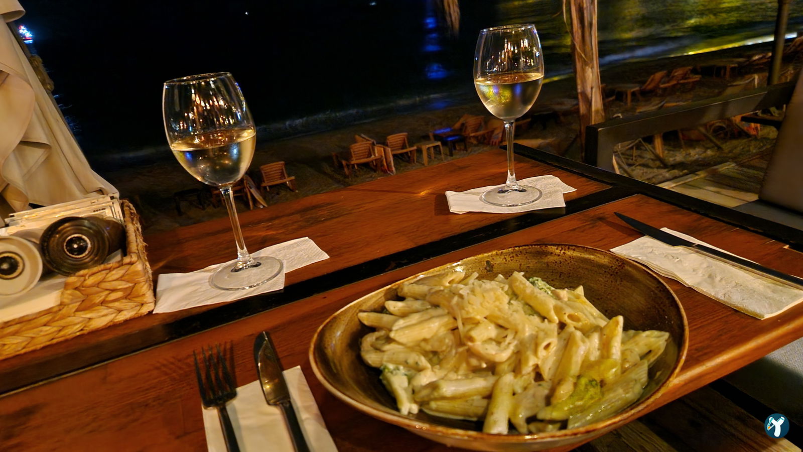 Lui Beach & Lounge