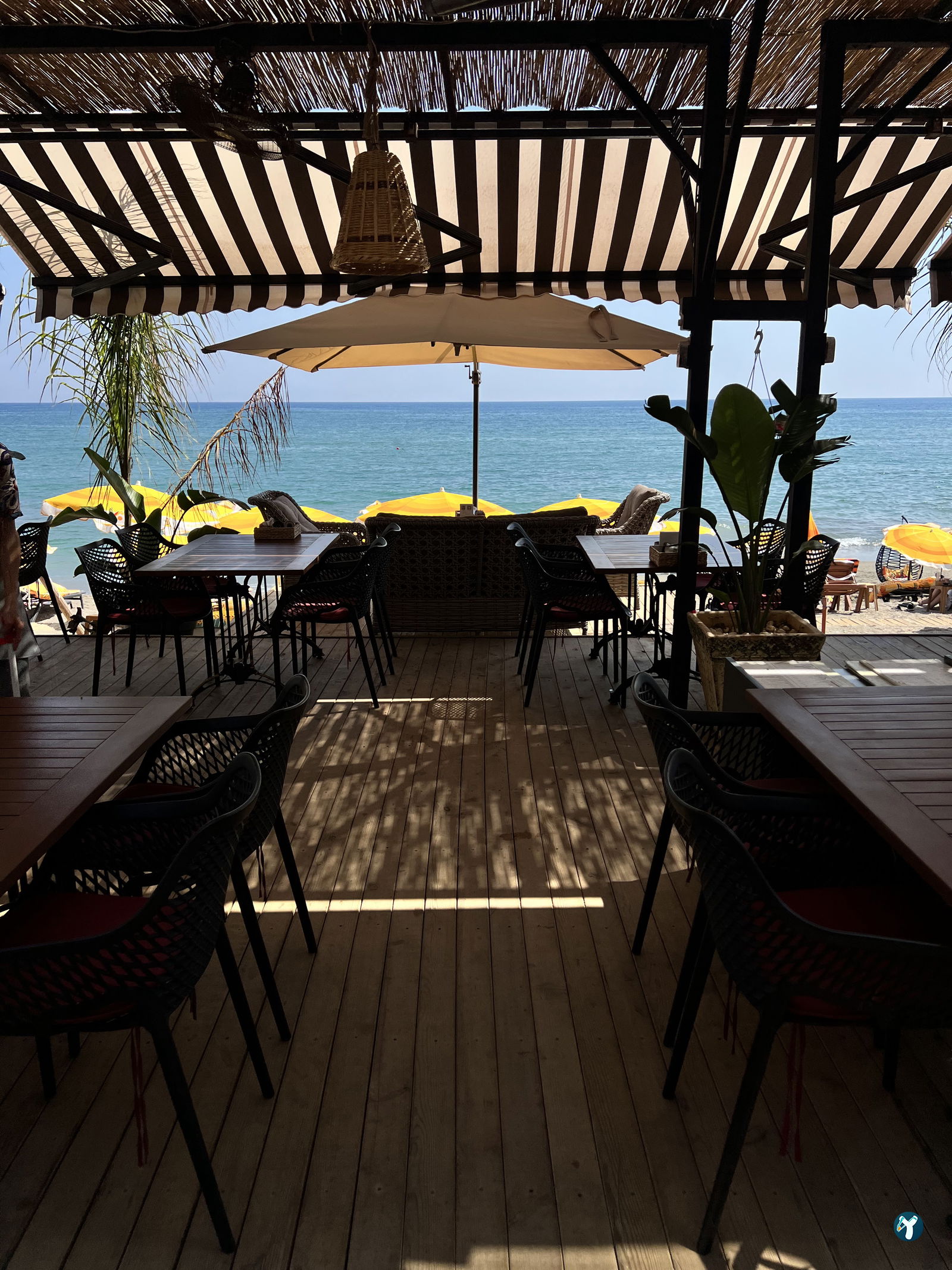 Lui Beach & Lounge