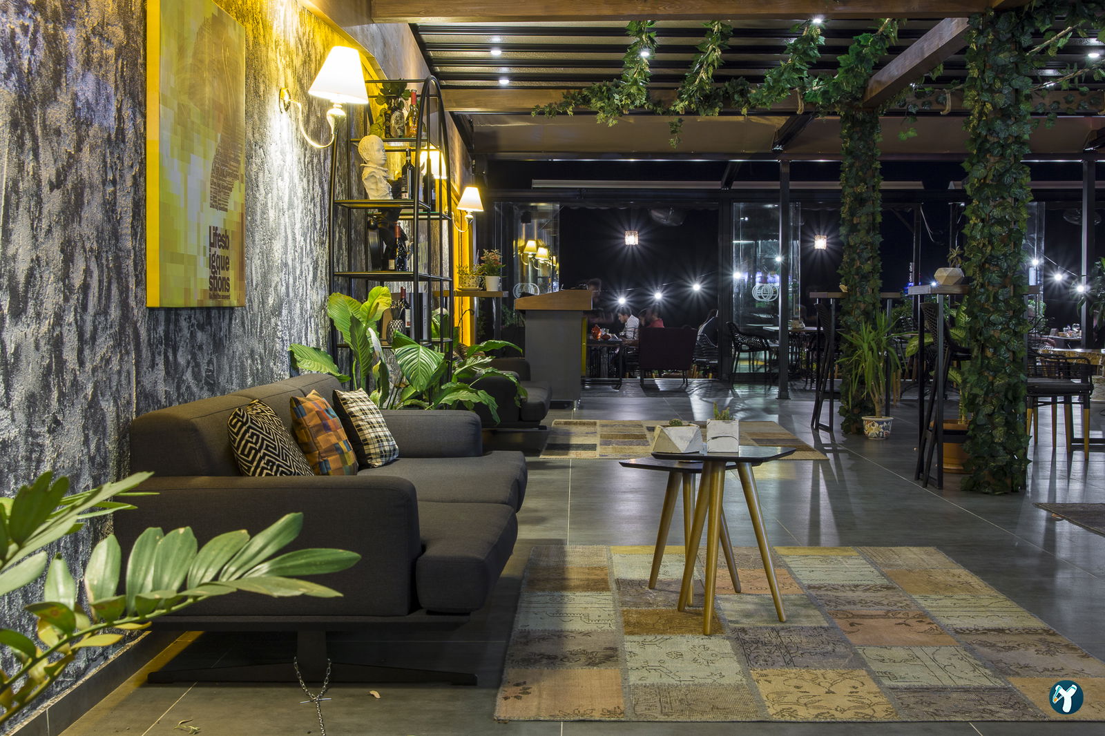 Lui Beach & Lounge