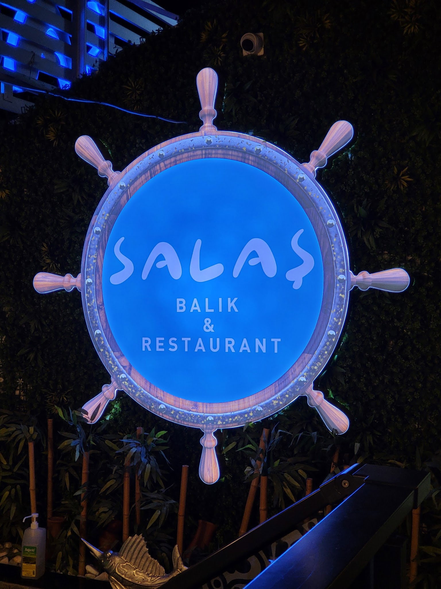 Salaş Balik & Restaurant