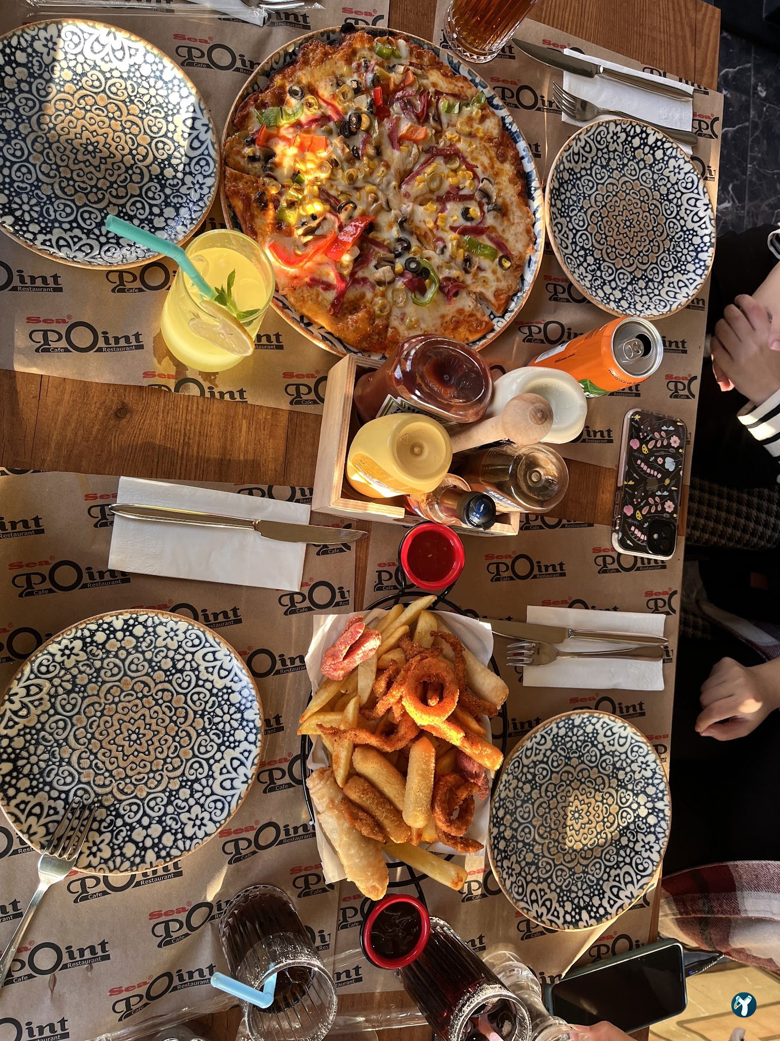 Seapoint Cafe & Restaurant