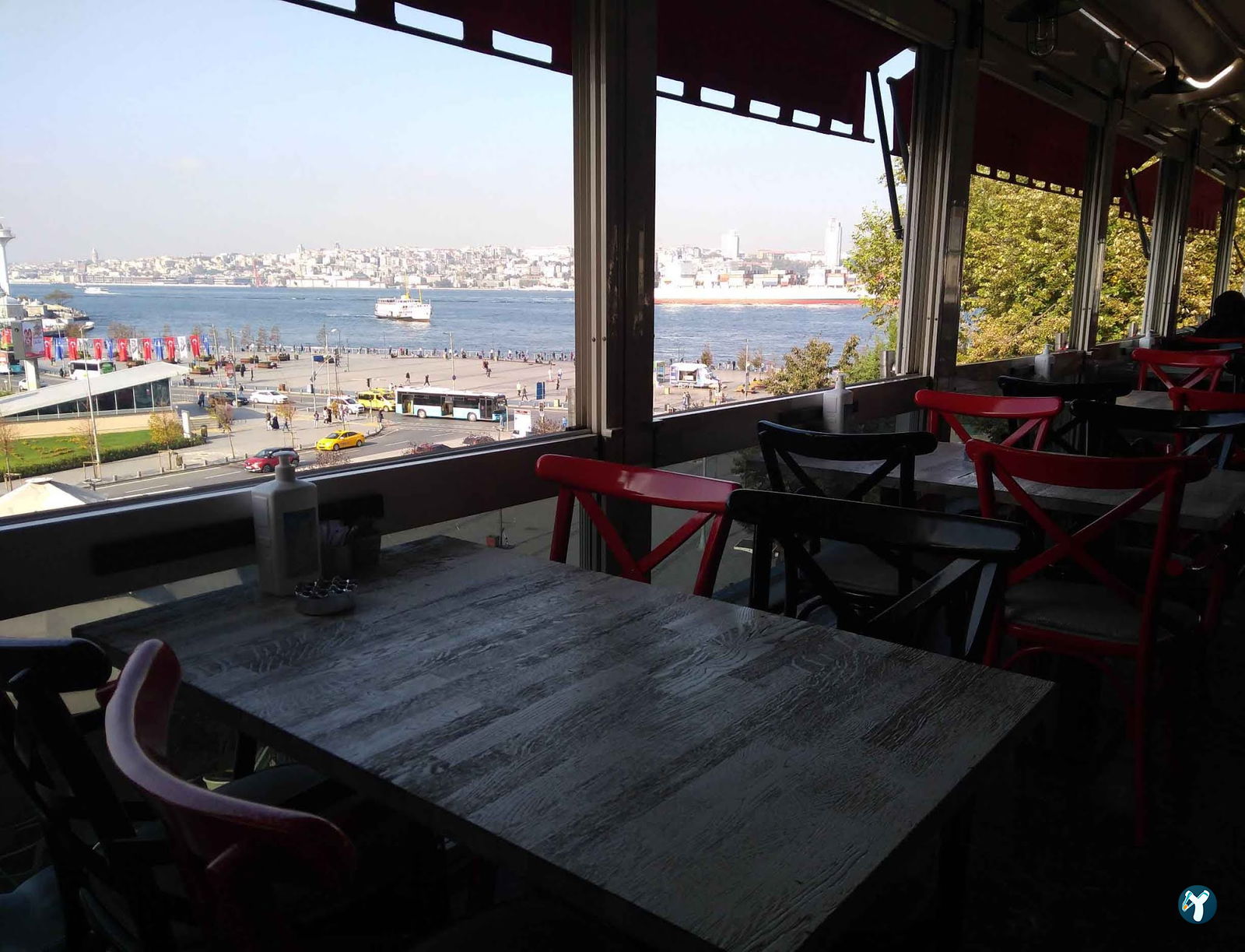 Seapoint Cafe & Restaurant