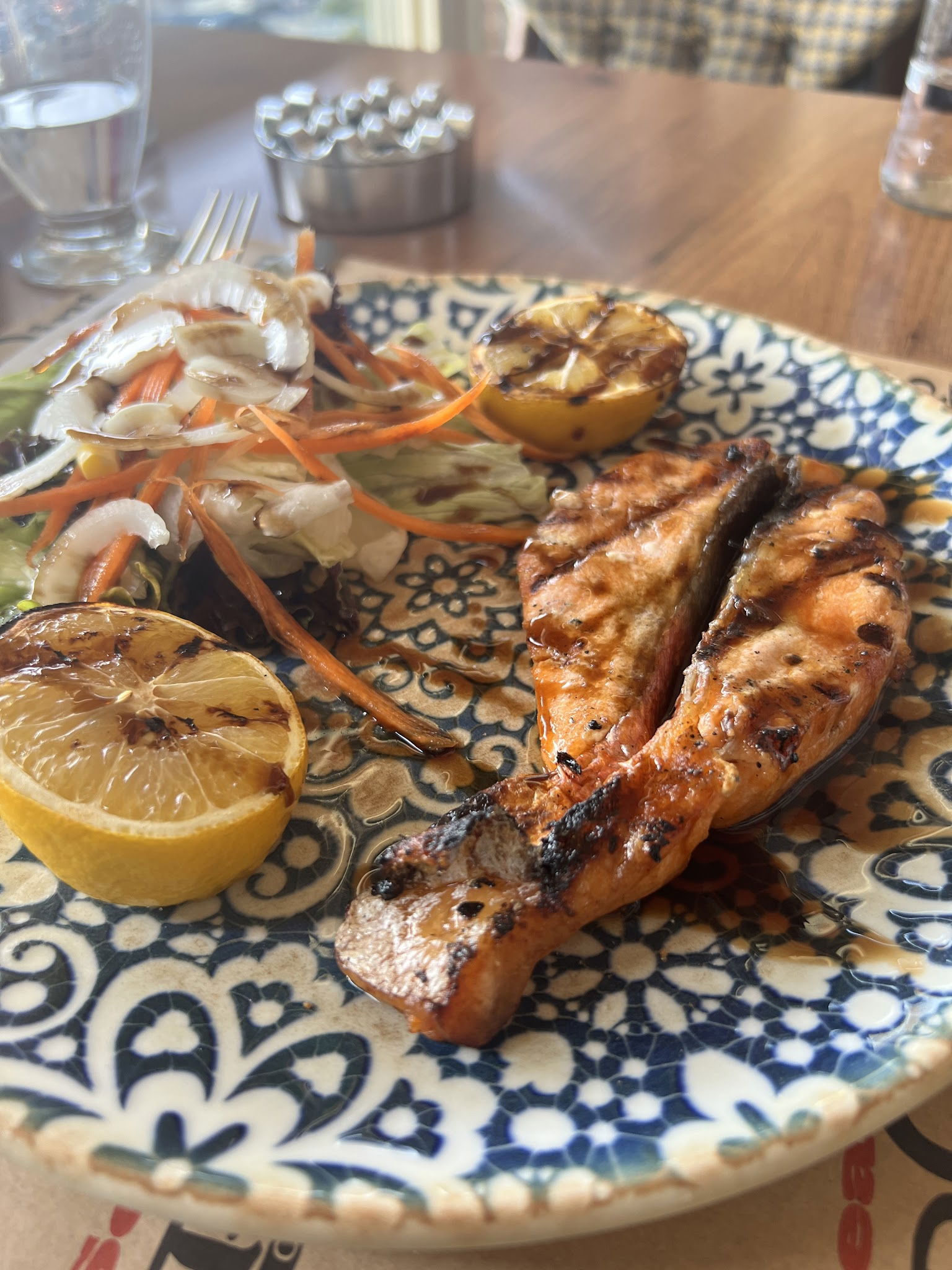 Seapoint Cafe & Restaurant