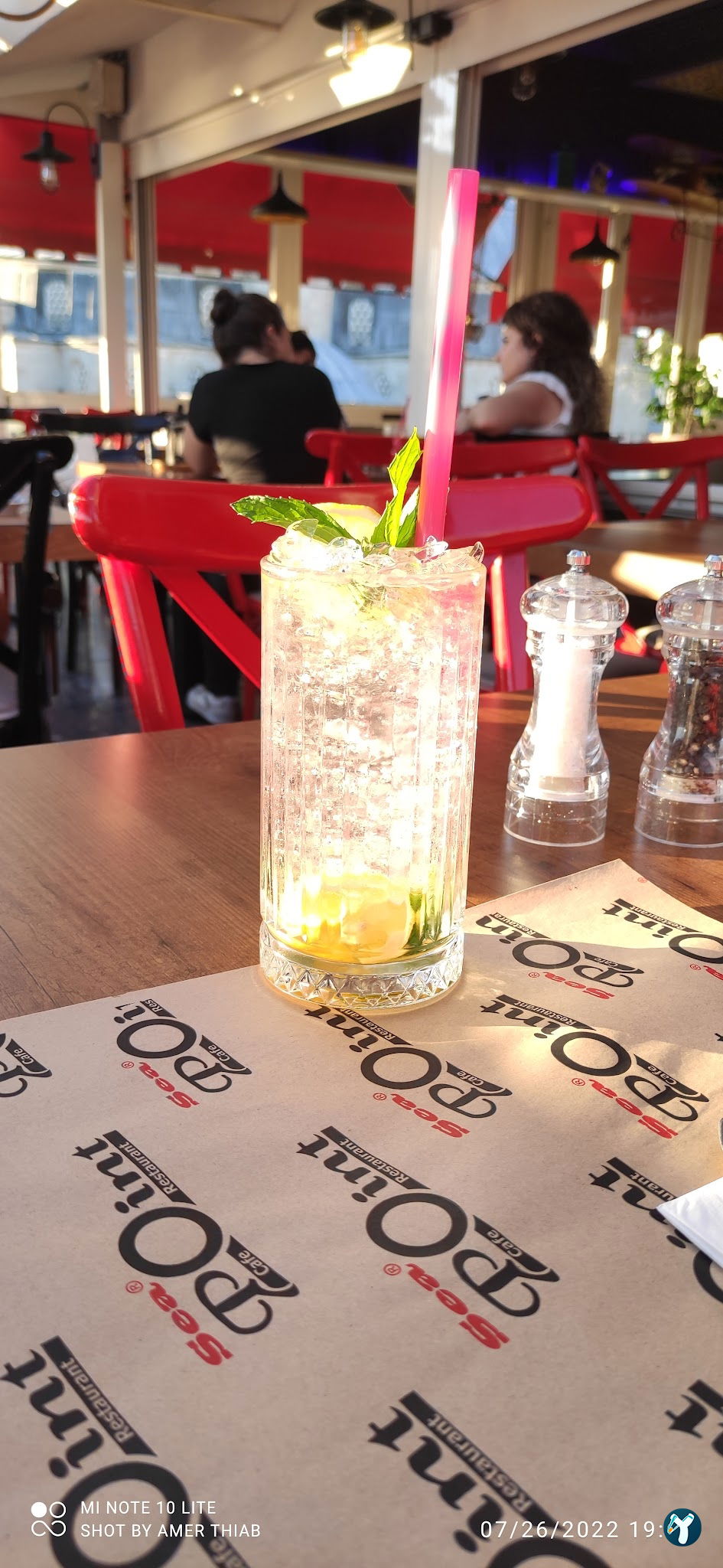 Seapoint Cafe & Restaurant
