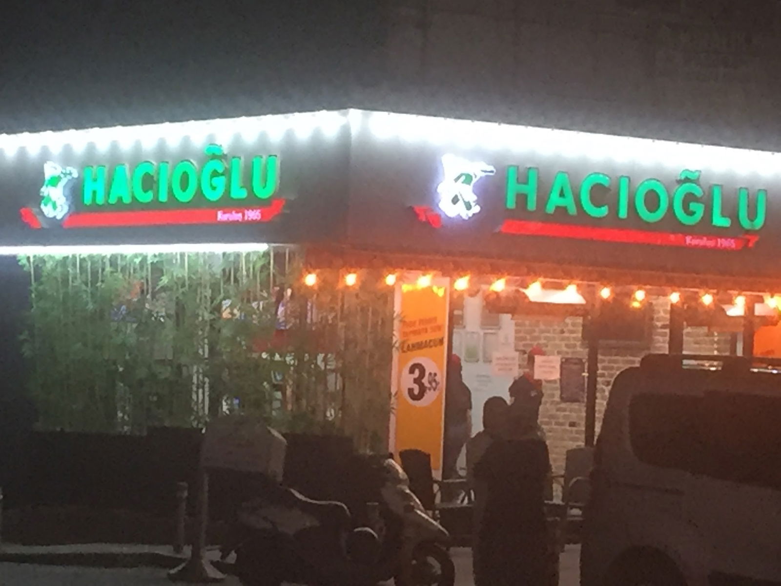 Zeytinburnu Hacıoğlu Lahmacun