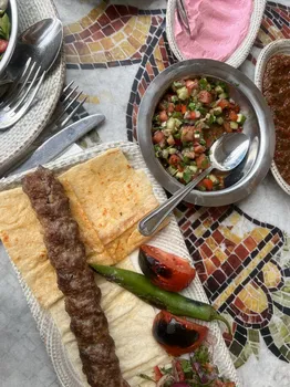 Tepsi İzmir resimleri