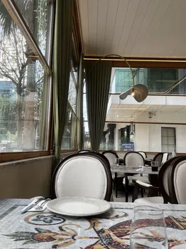 Tepsi İzmir resimleri