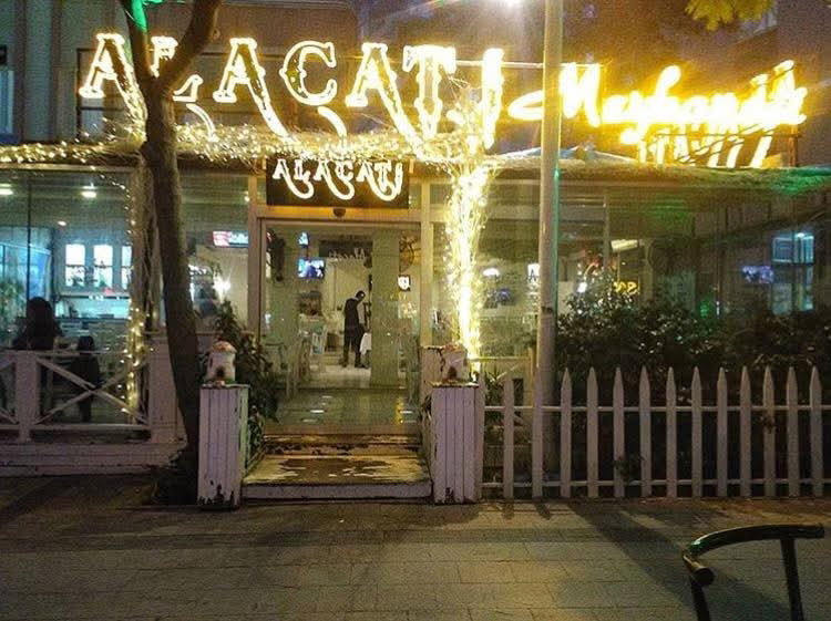 Alaçatı Meyhanesi-Adana Restoran Meyhane