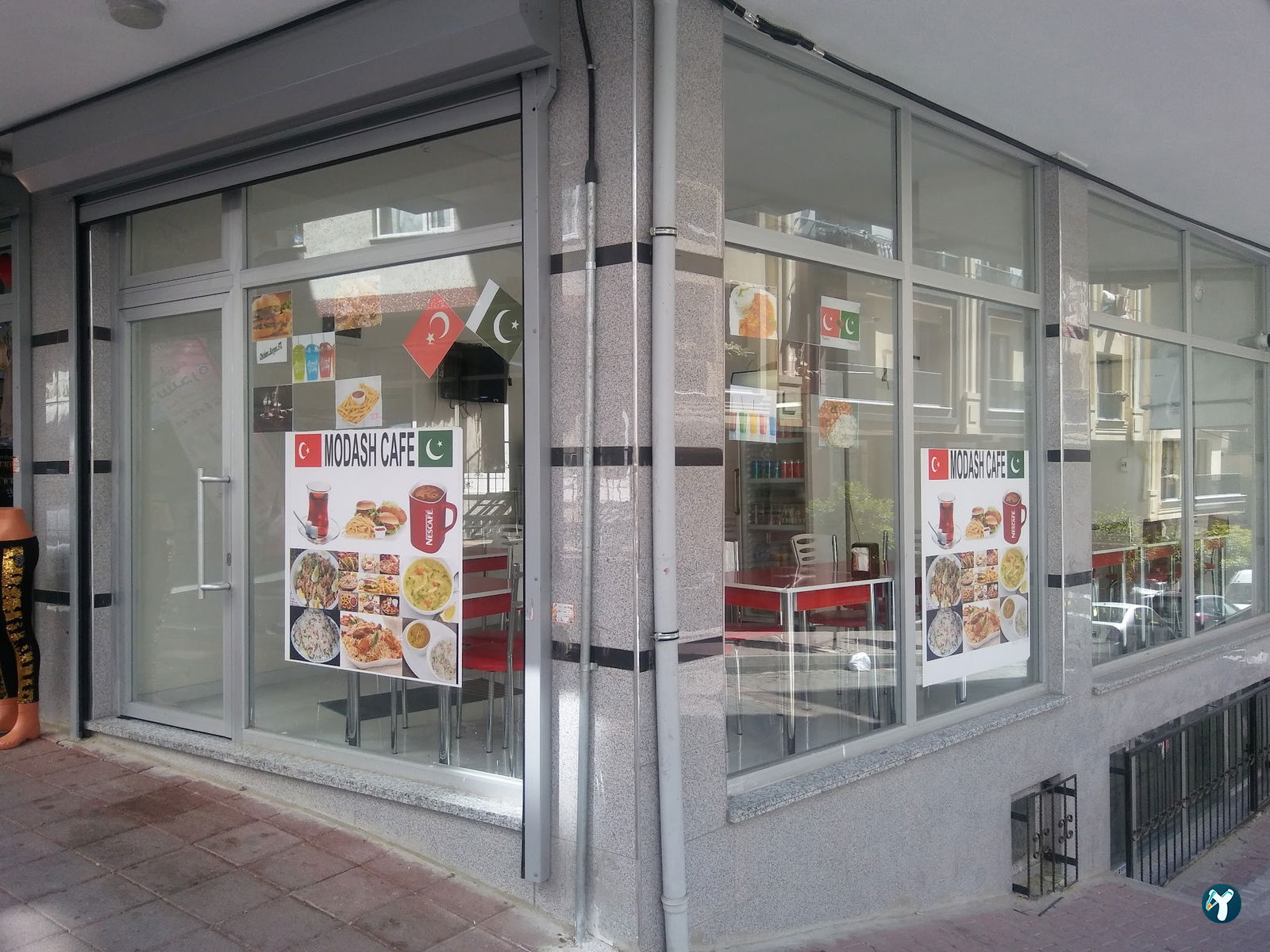 Modash Cafe