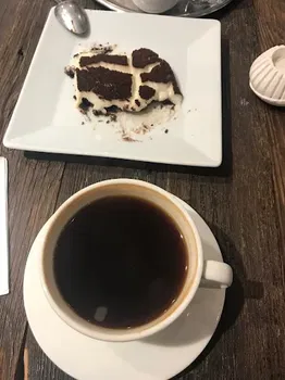 KIYMIK KAHVE DÜKKANI resimleri