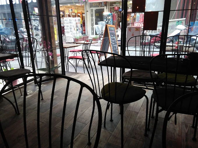 KIYMIK KAHVE DÜKKANI