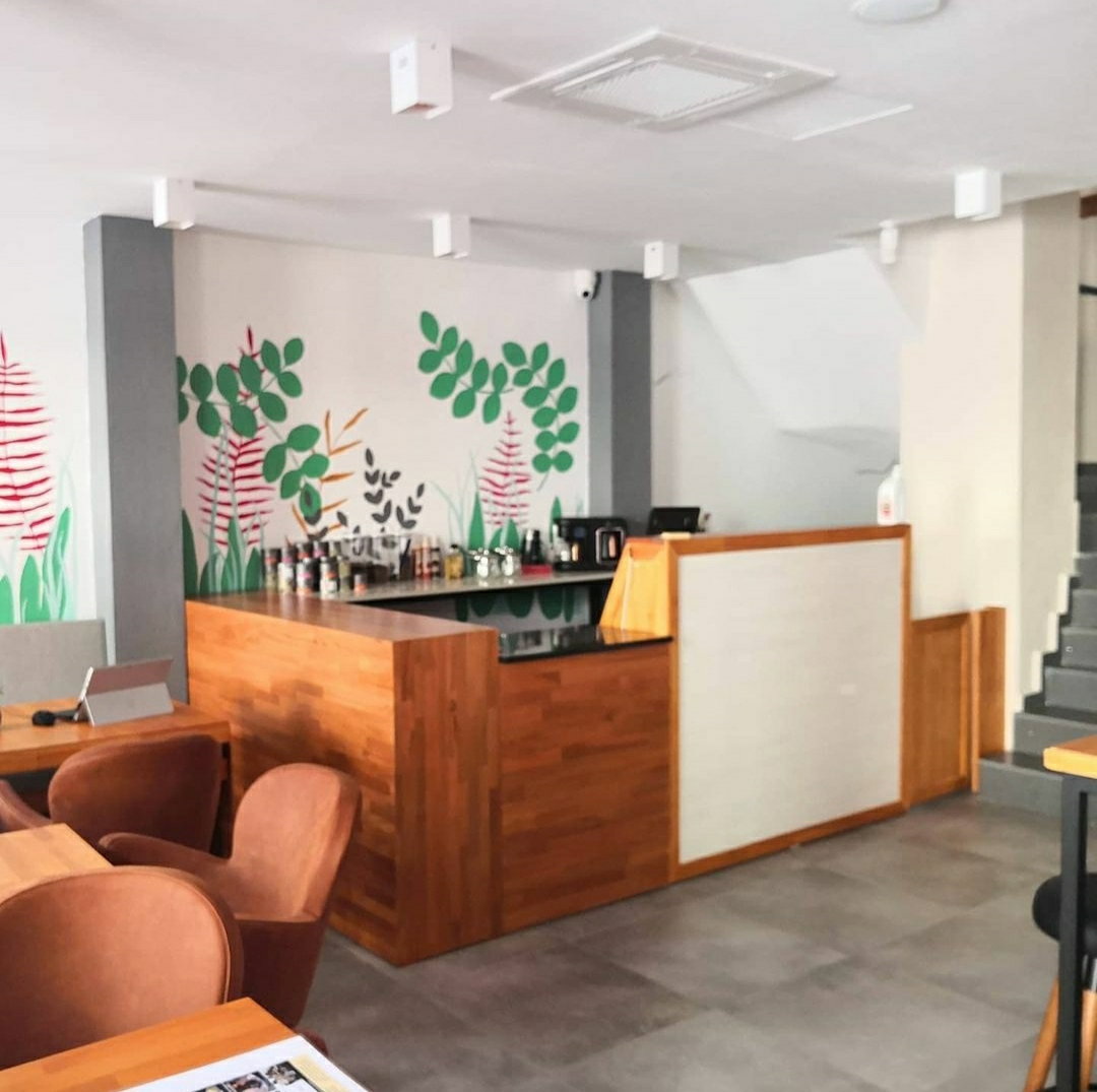 Butika Cafe & Restaurant