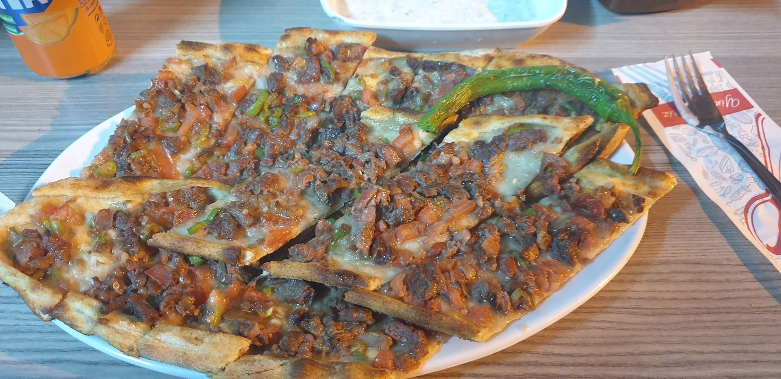 Efsane Pide Kebap Salonu