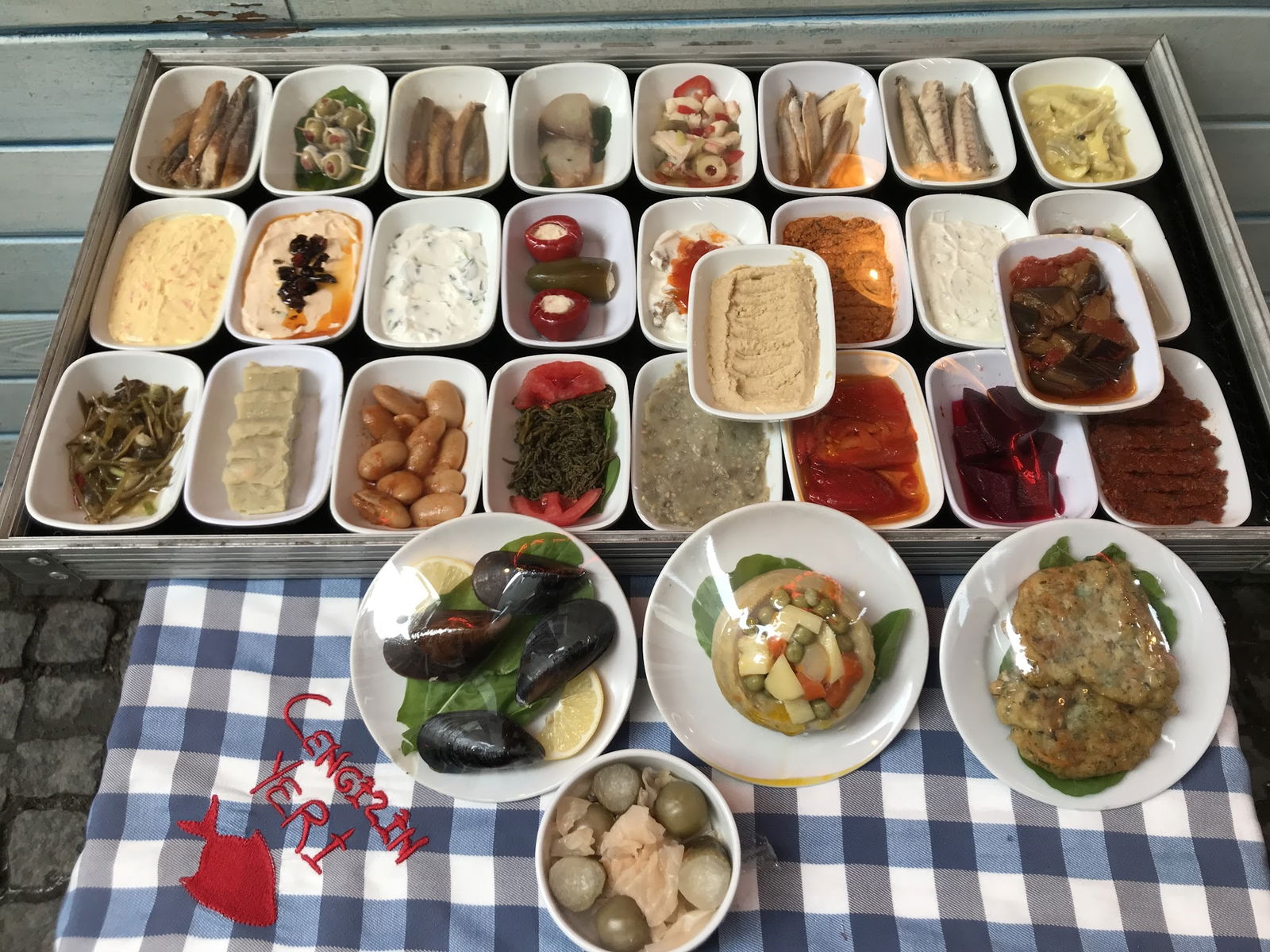 Sokak Restaurant Cengizin Yeri