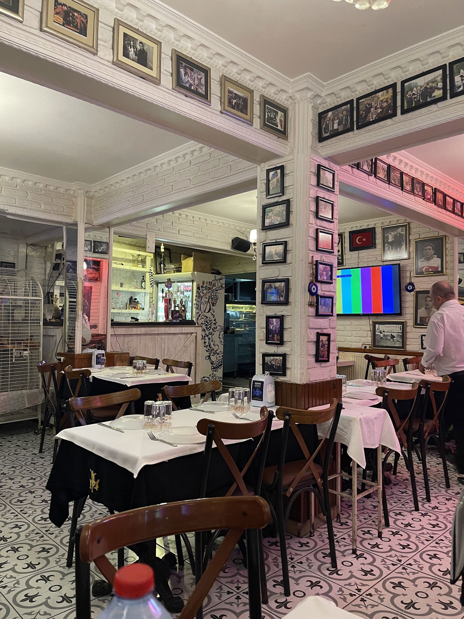 Sokak Restaurant Cengizin Yeri