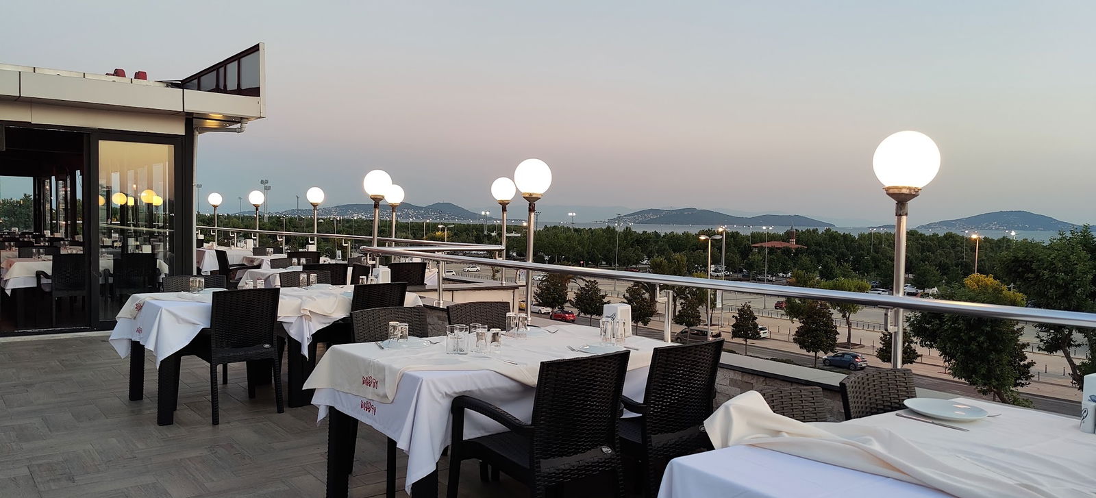 Pissti Grill Restaurant