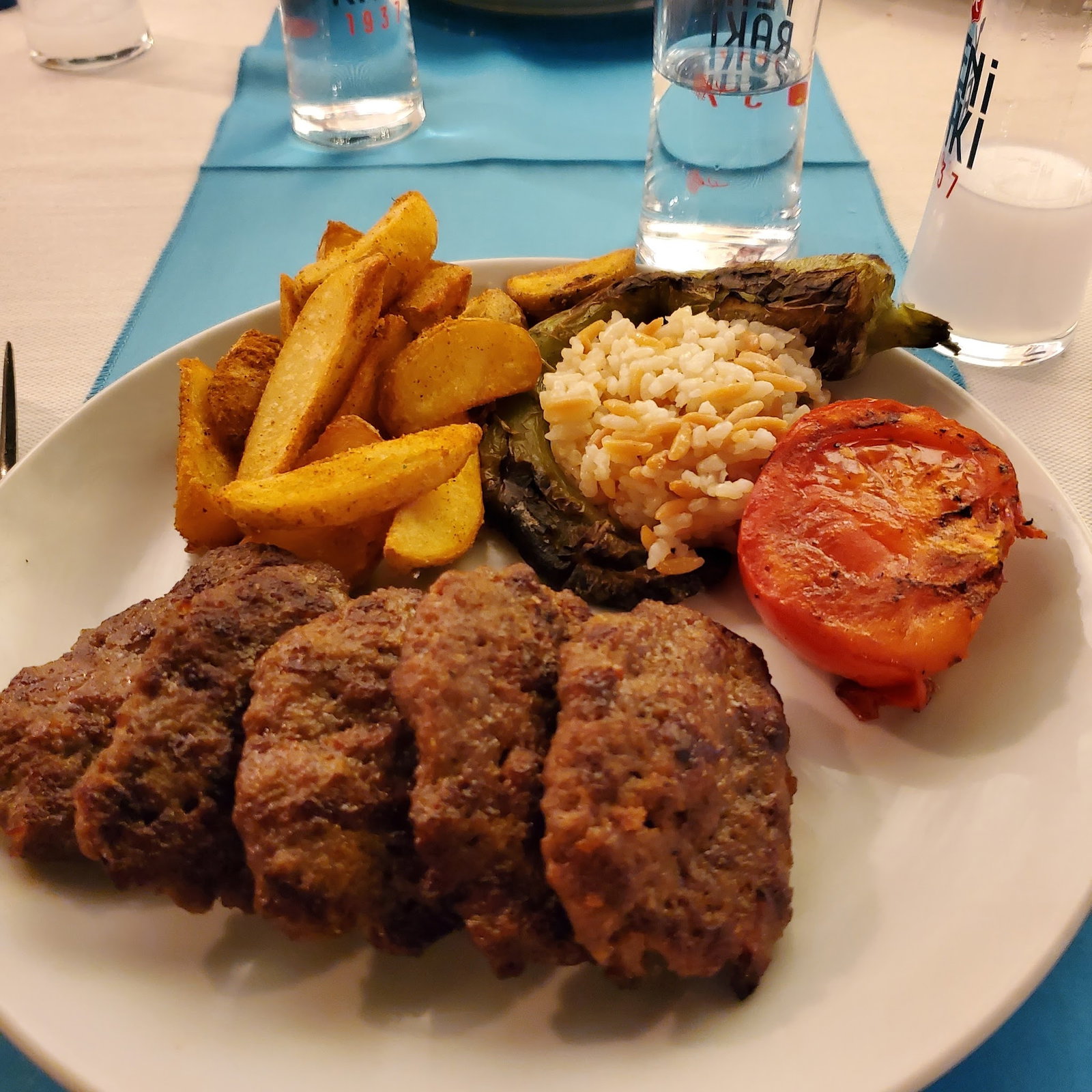 Begonvil Kaleiçi